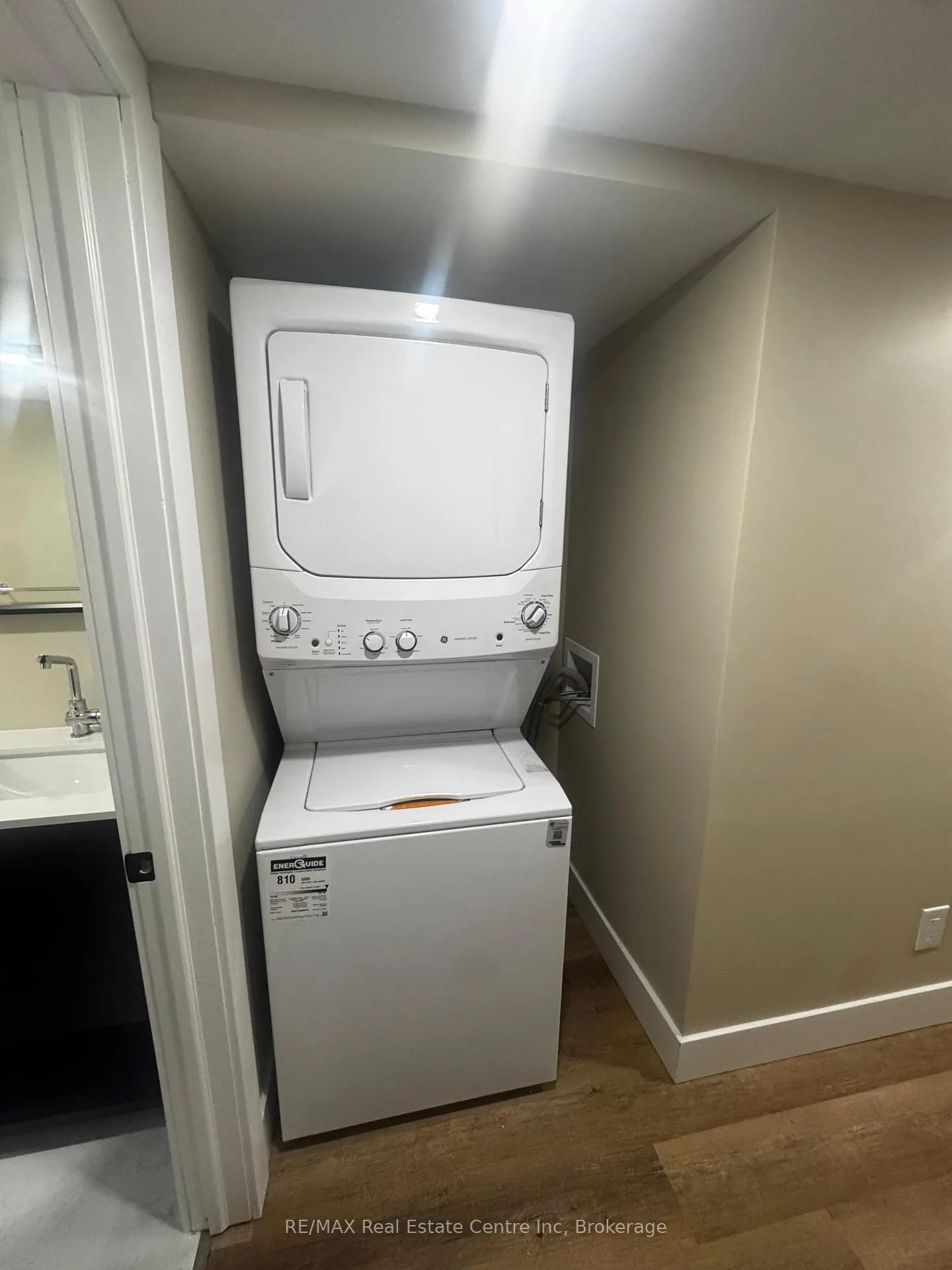 Photo 8 of Unit LOWER - B, 527 Main Street, Guelph/Eramosa, Rockwood — HOMEH