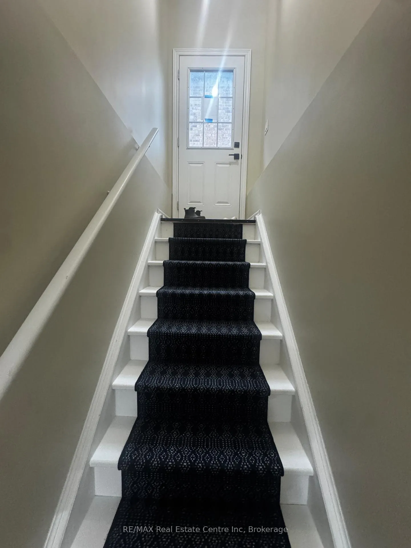 Photo 9 of Unit LOWER - B, 527 Main Street, Guelph/Eramosa, Rockwood — HOMEH
