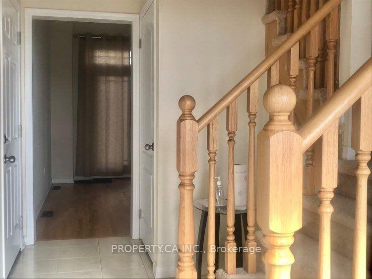 Photo 4 of 420 Dougall Avenue, Caledon, Rural Caledon — HOMEH
