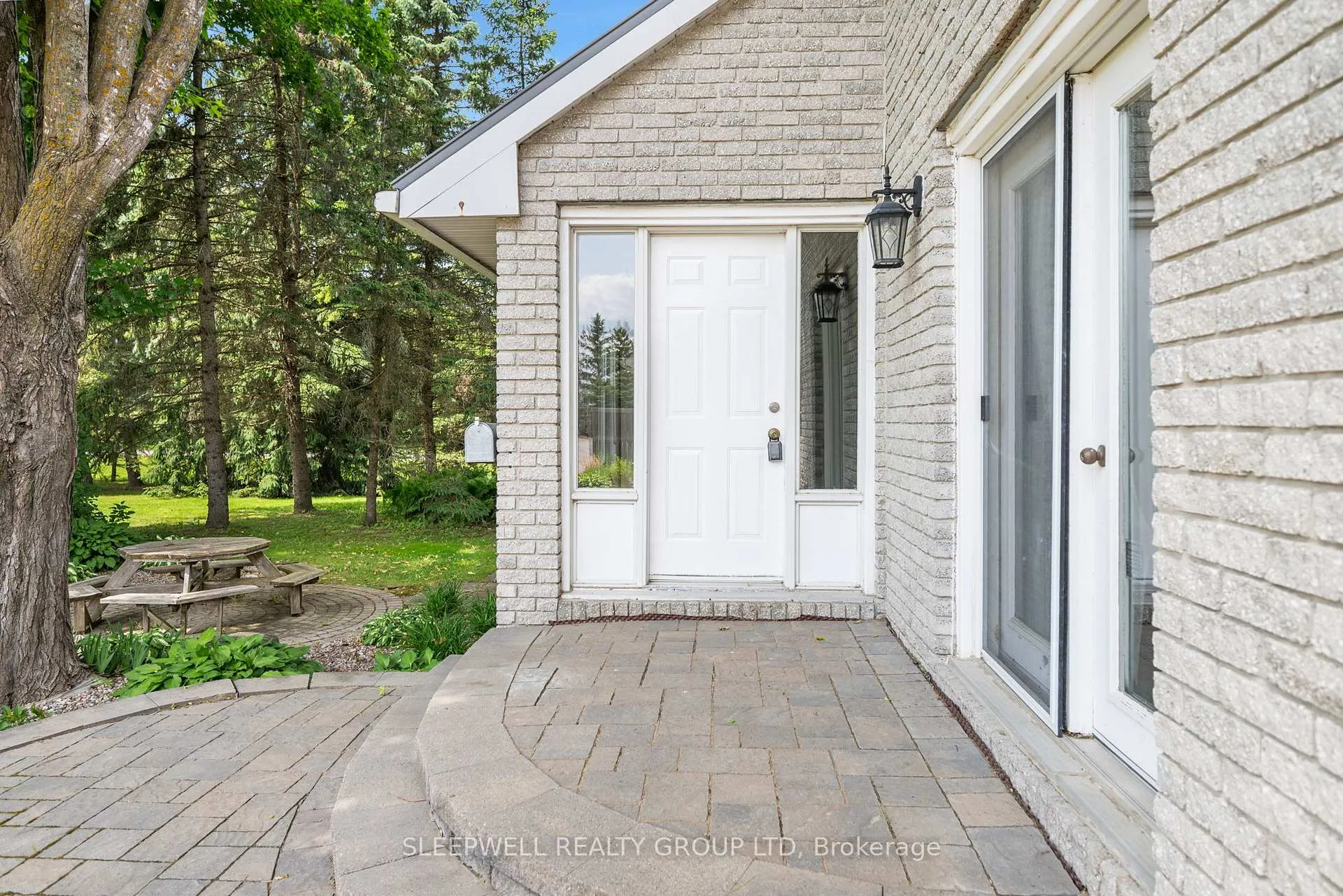 Photo 1 of 3529 Carp Road, Ottawa, Carp — HOMEH