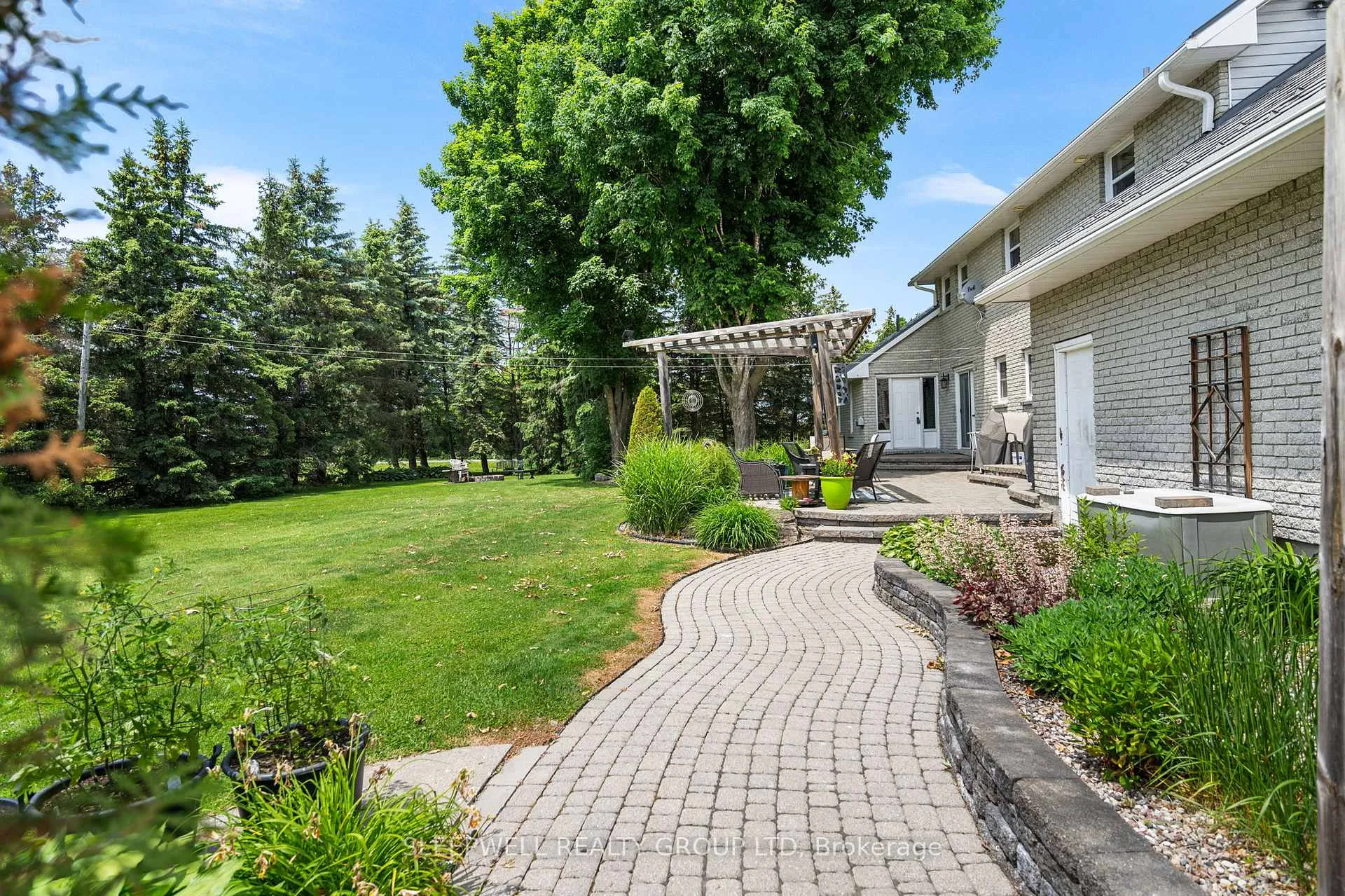Photo 3 of 3529 Carp Road, Ottawa, Carp — HOMEH
