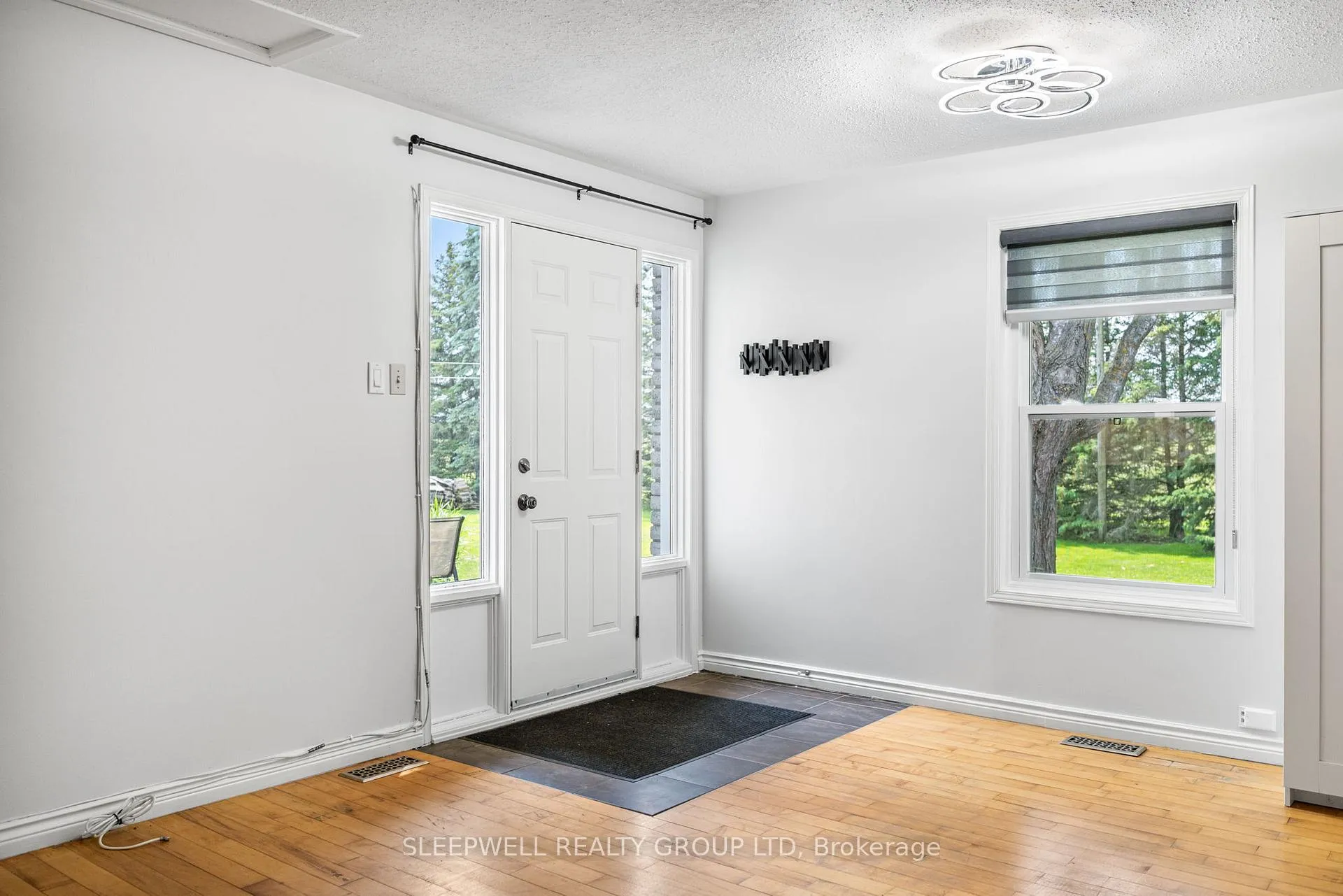 Photo 4 of 3529 Carp Road, Ottawa, Carp — HOMEH