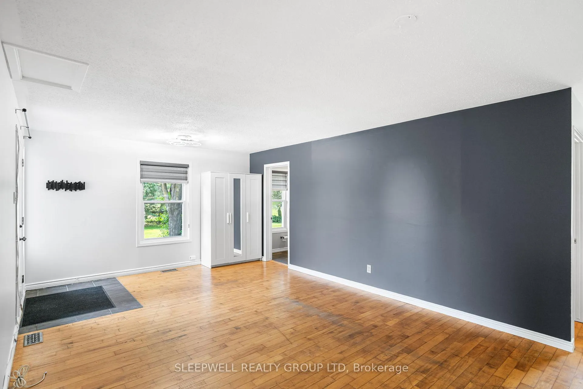 Photo 6 of 3529 Carp Road, Ottawa, Carp — HOMEH