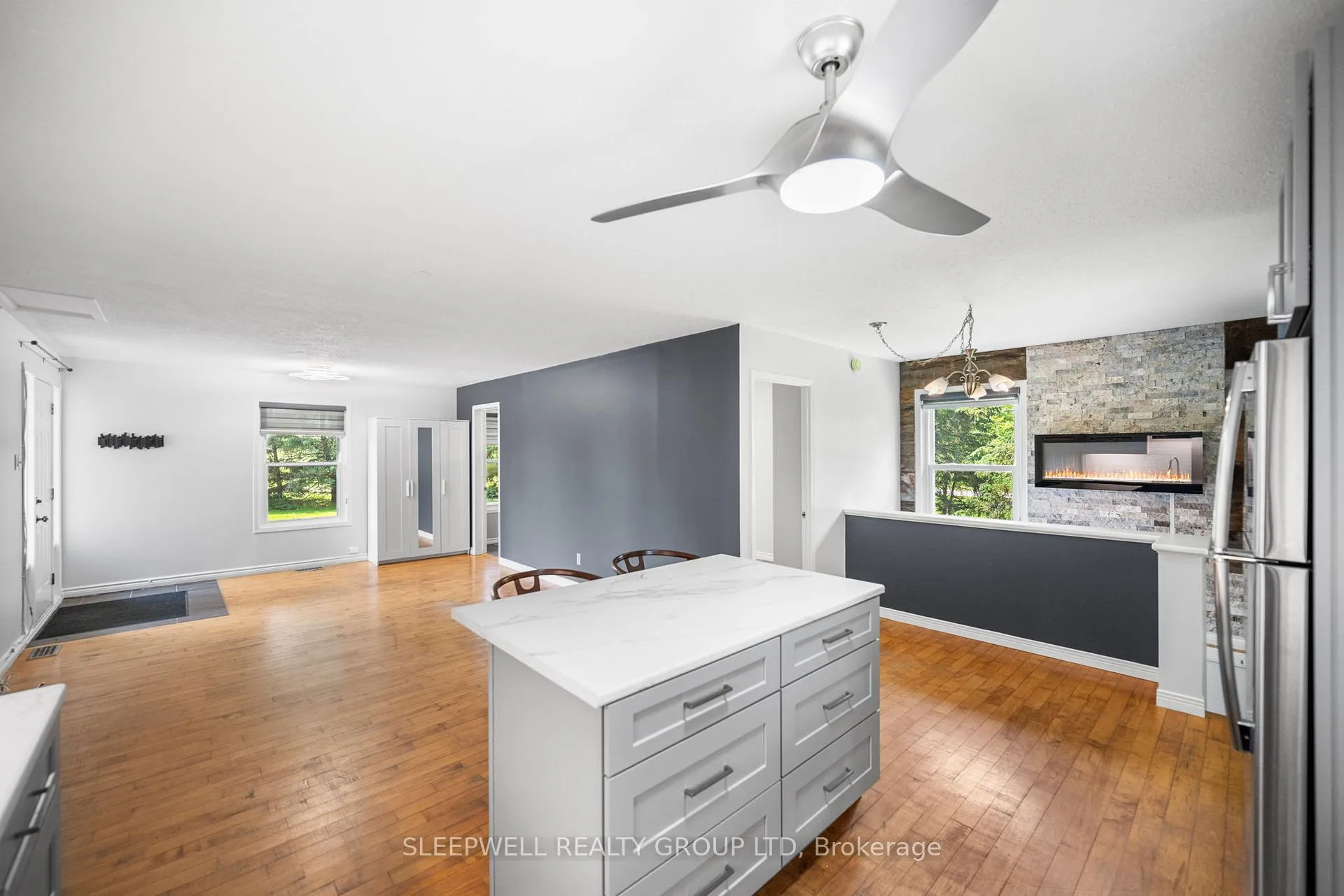 Photo 12 of 3529 Carp Road, Ottawa, Carp — HOMEH