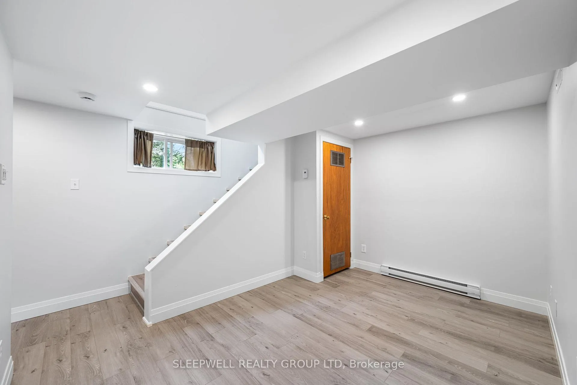 Photo 24 of 3529 Carp Road, Ottawa, Carp — HOMEH