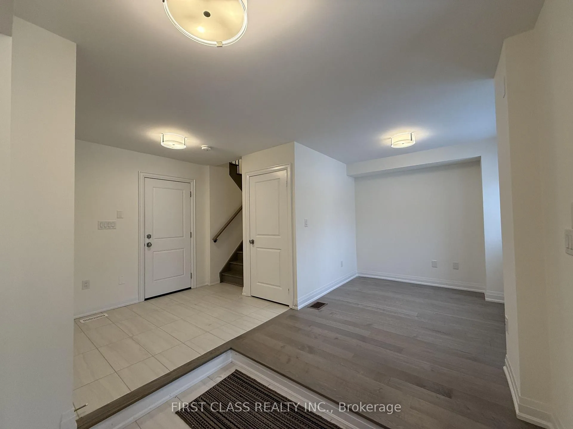 Photo 4 of 28 Gardeners Lane, Markham, Angus Glen — HOMEH