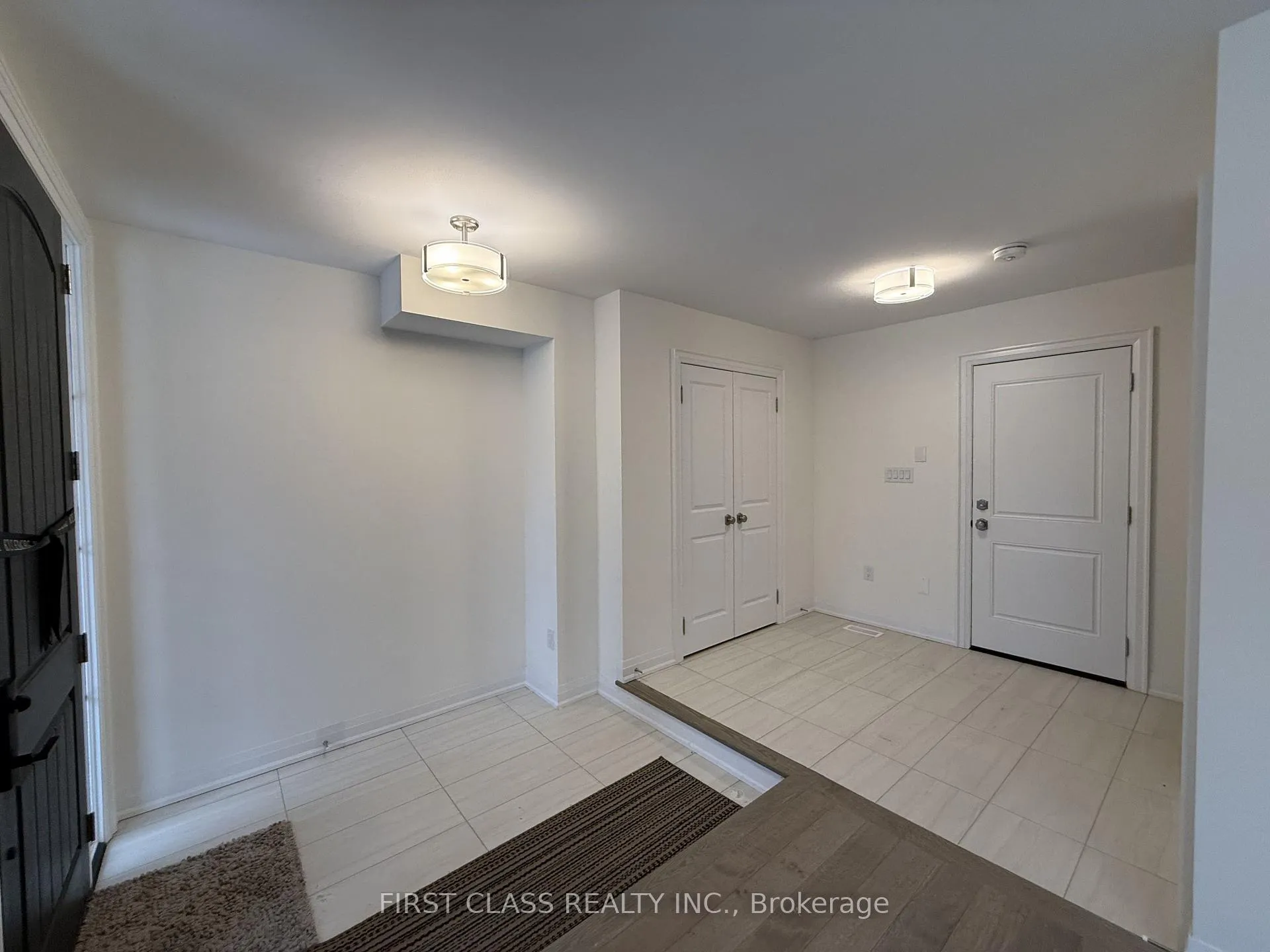 Photo 5 of 28 Gardeners Lane, Markham, Angus Glen — HOMEH