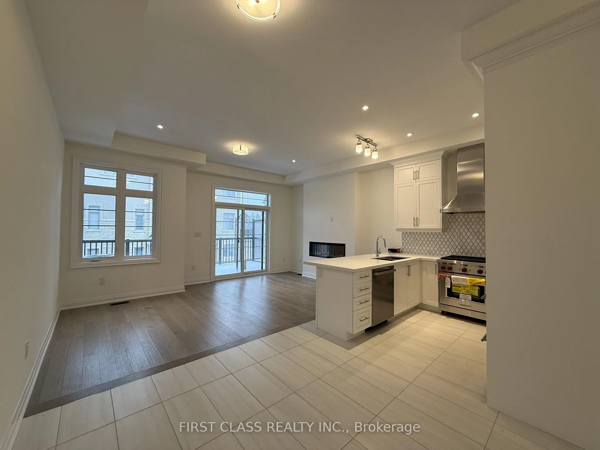 Photo 6 of 28 Gardeners Lane, Markham, Angus Glen — HOMEH
