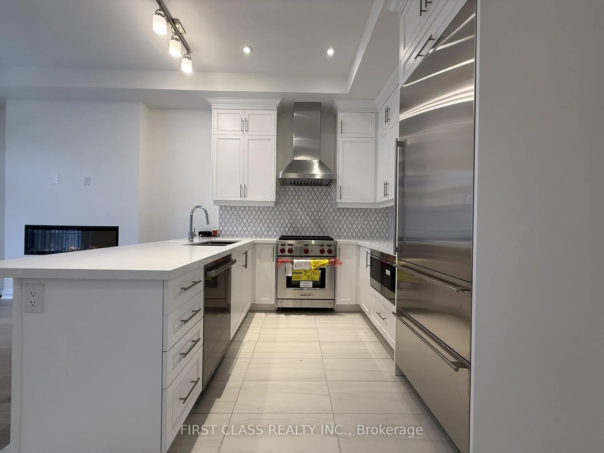 Photo 7 of 28 Gardeners Lane, Markham, Angus Glen — HOMEH