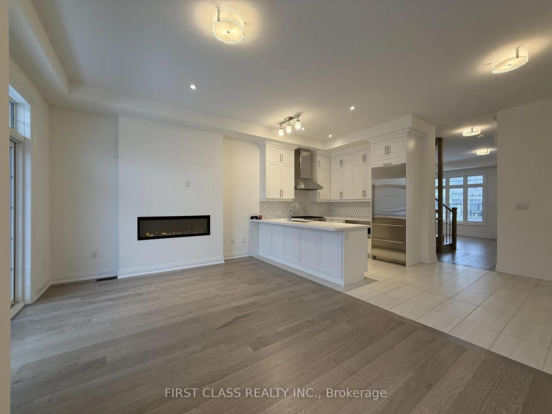 Photo 11 of 28 Gardeners Lane, Markham, Angus Glen — HOMEH