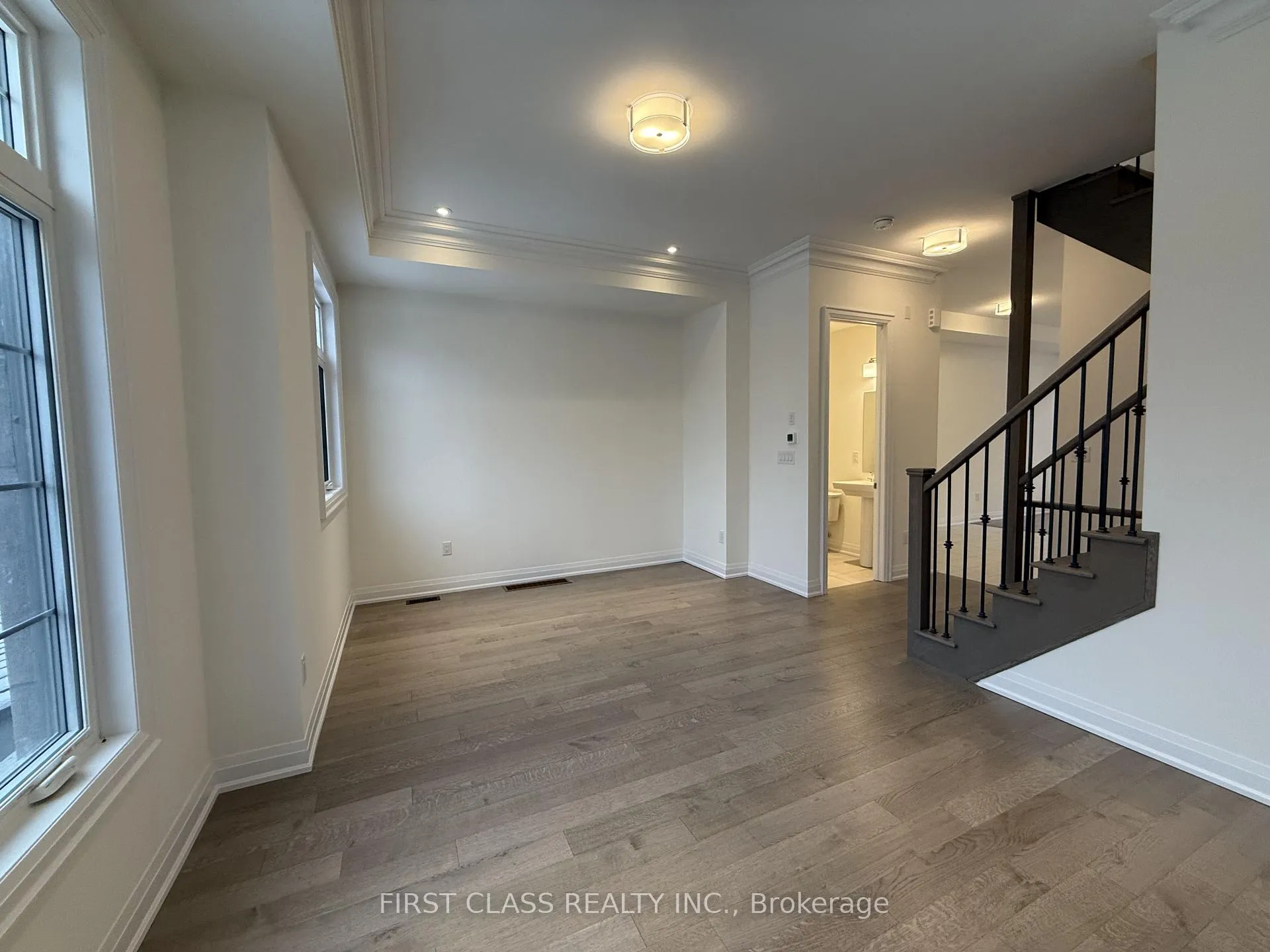 Photo 16 of 28 Gardeners Lane, Markham, Angus Glen — HOMEH