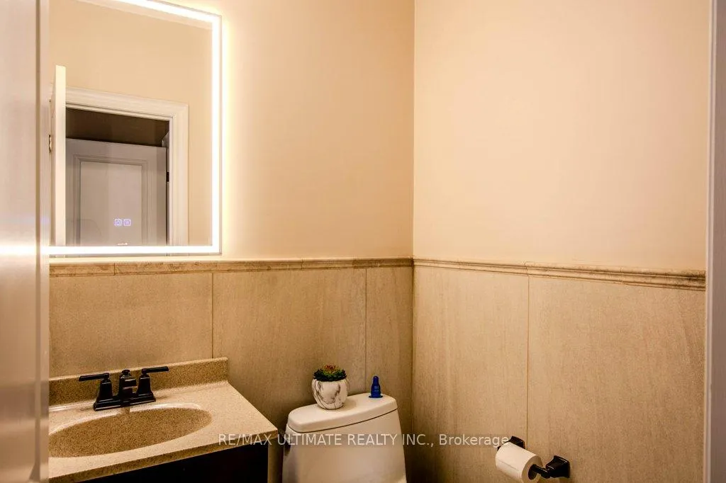 Photo 16 of Unit Upper, 38 Catherine Drive, Barrie, Painswick South — HOMEH