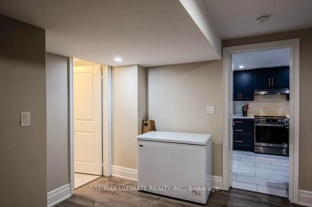 Photo 30 of Unit Upper, 38 Catherine Drive, Barrie, Painswick South — HOMEH