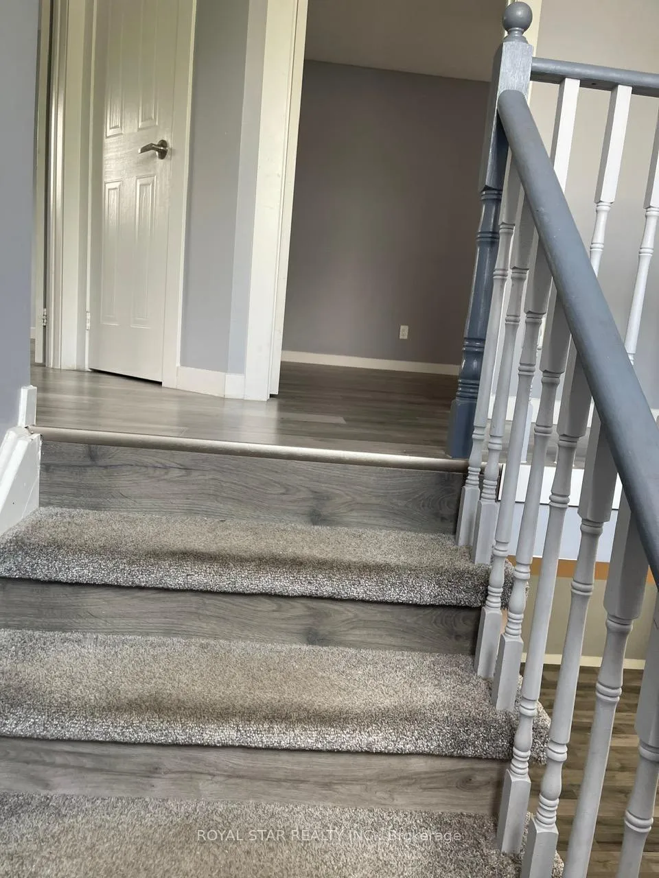 Photo 13 of 563 Park Avenue, Shelburne — HOMEH