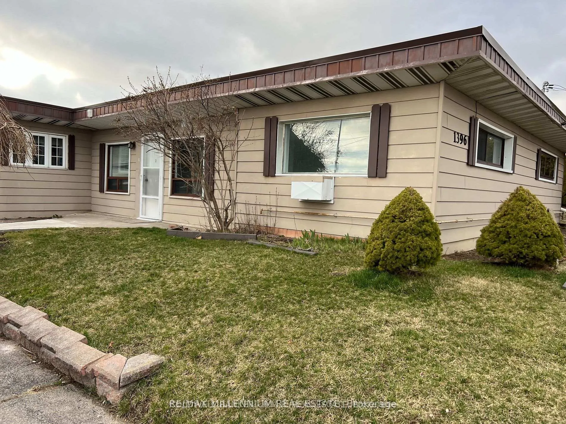 Photo 2 of Unit 2, 1396 Wilson Road N, Oshawa, Taunton — HOMEH