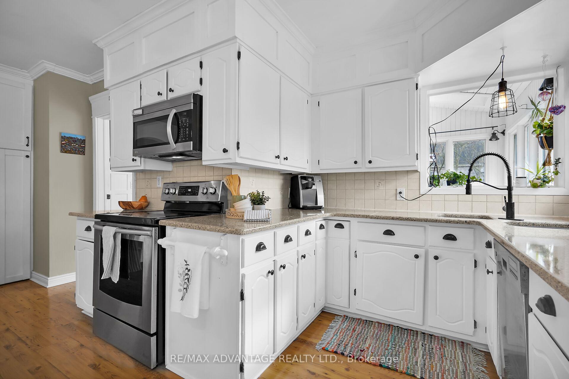 Photo 23 of 64 Crescent Avenue, Central Elgin, Lynhurst — HOMEH