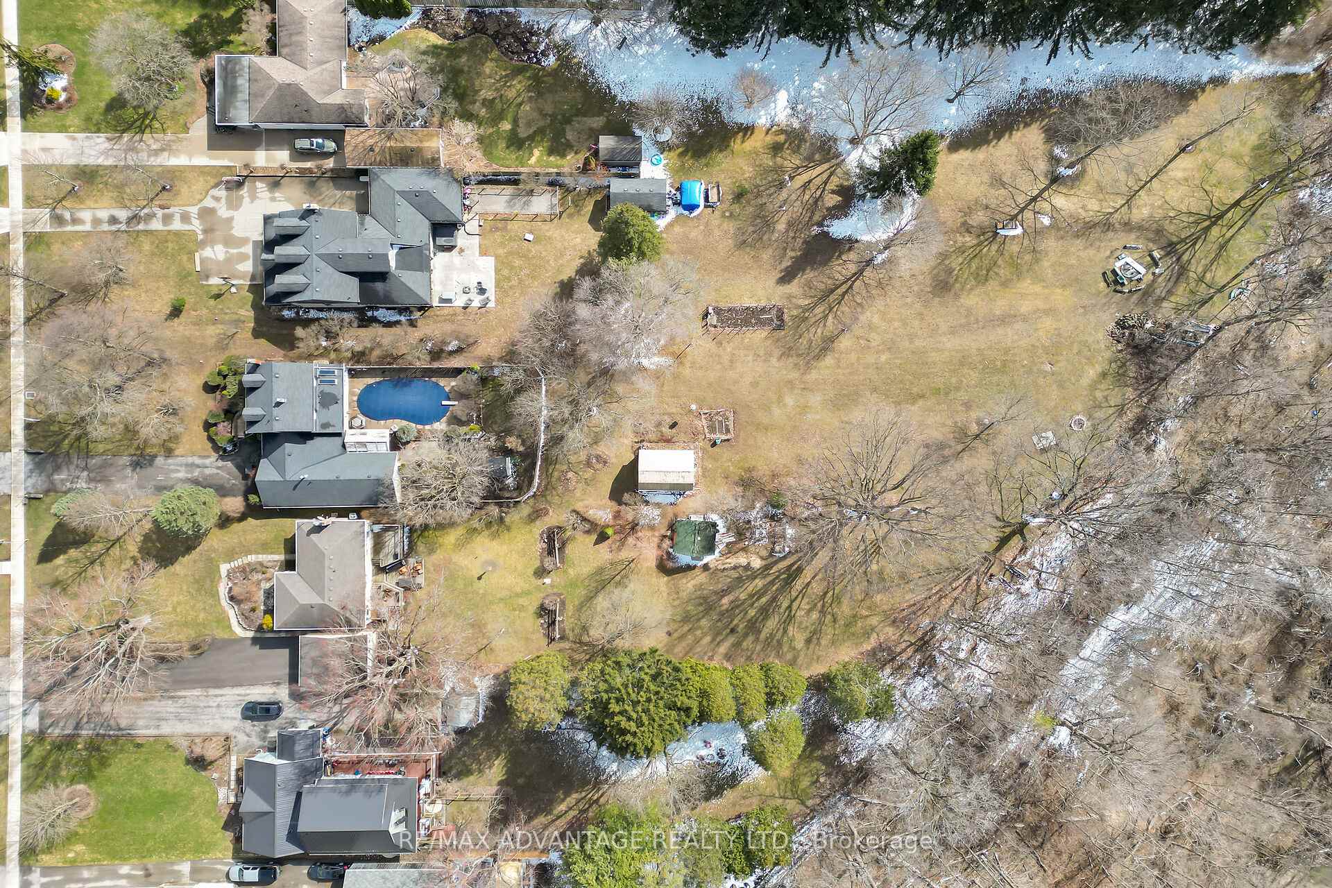 Photo 49 of 64 Crescent Avenue, Central Elgin, Lynhurst — HOMEH