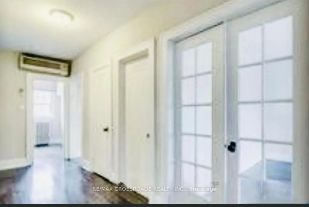 Photo 6 of Unit Main, 69 Lawrence Avenue E, Toronto, Lawrence Park South — HOMEH