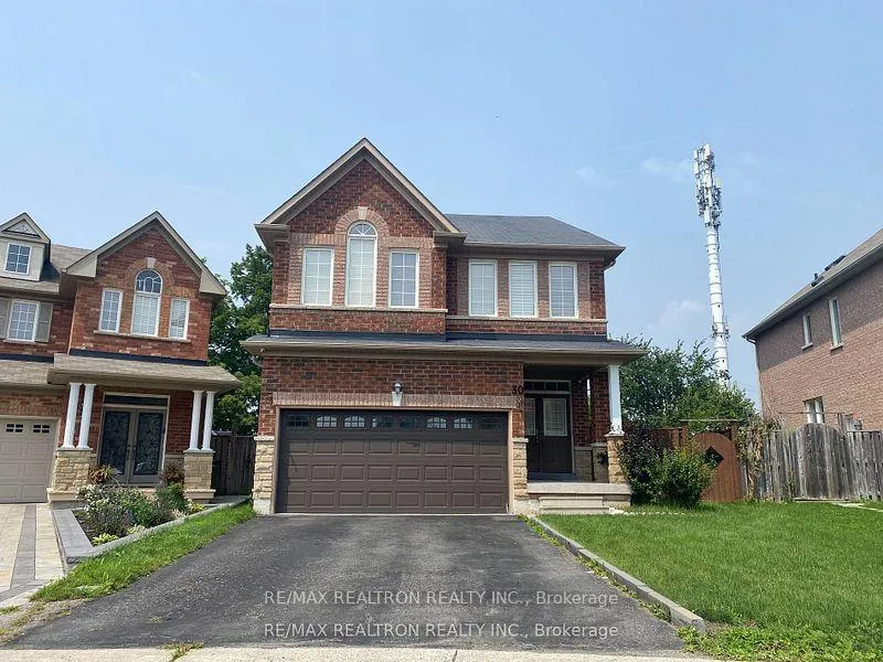 Front of Unit Main, 30 Glacier Crescent