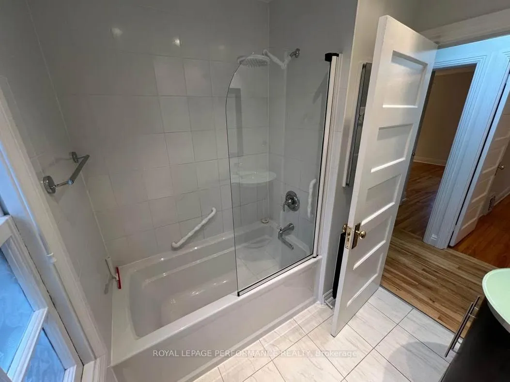 Photo 15 of 577 Mansfield Avenue S, Ottawa, McKellar Heights/Glabar Park — HOMEH