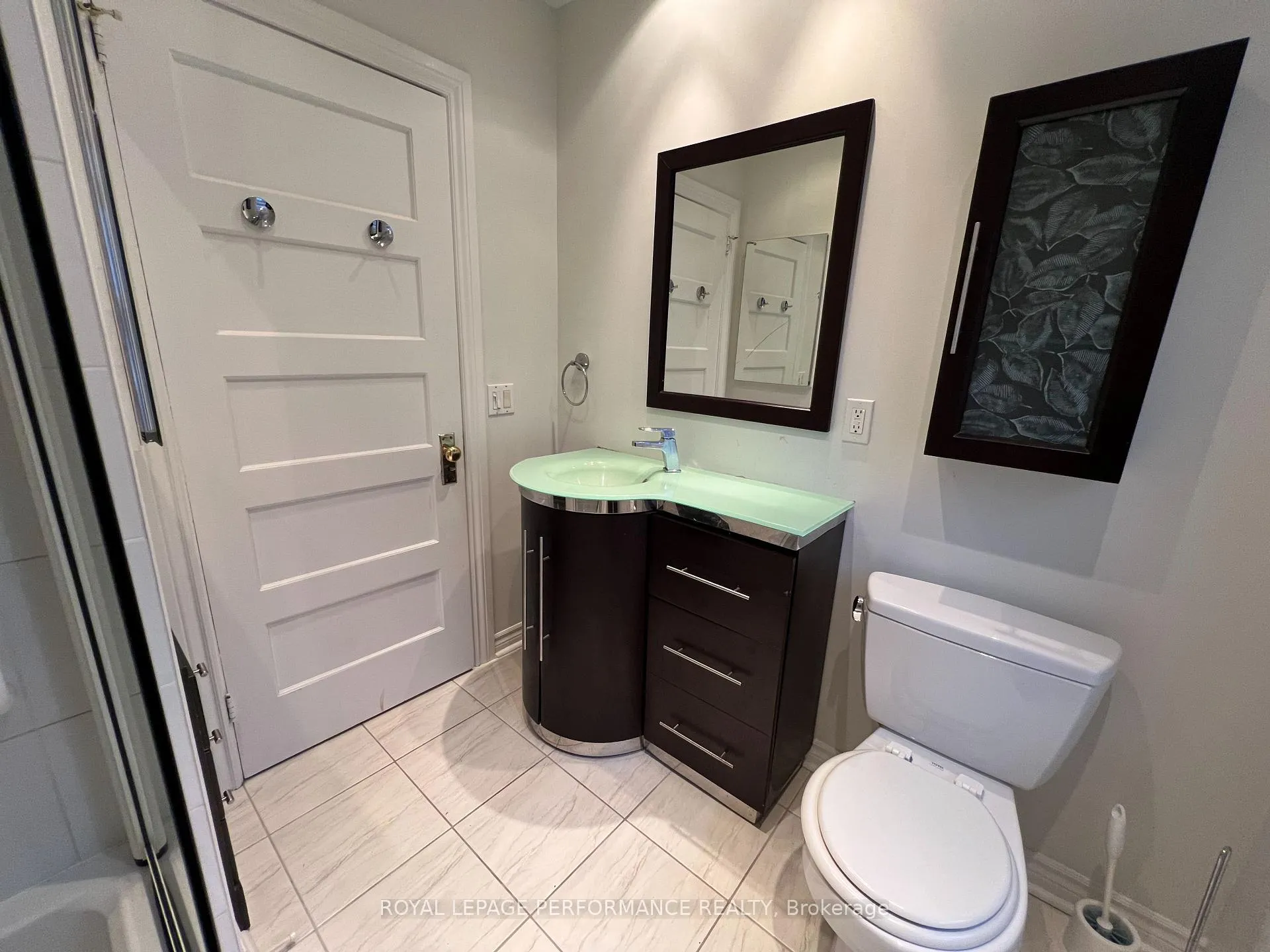 Photo 20 of 577 Mansfield Avenue S, Ottawa, McKellar Heights/Glabar Park — HOMEH