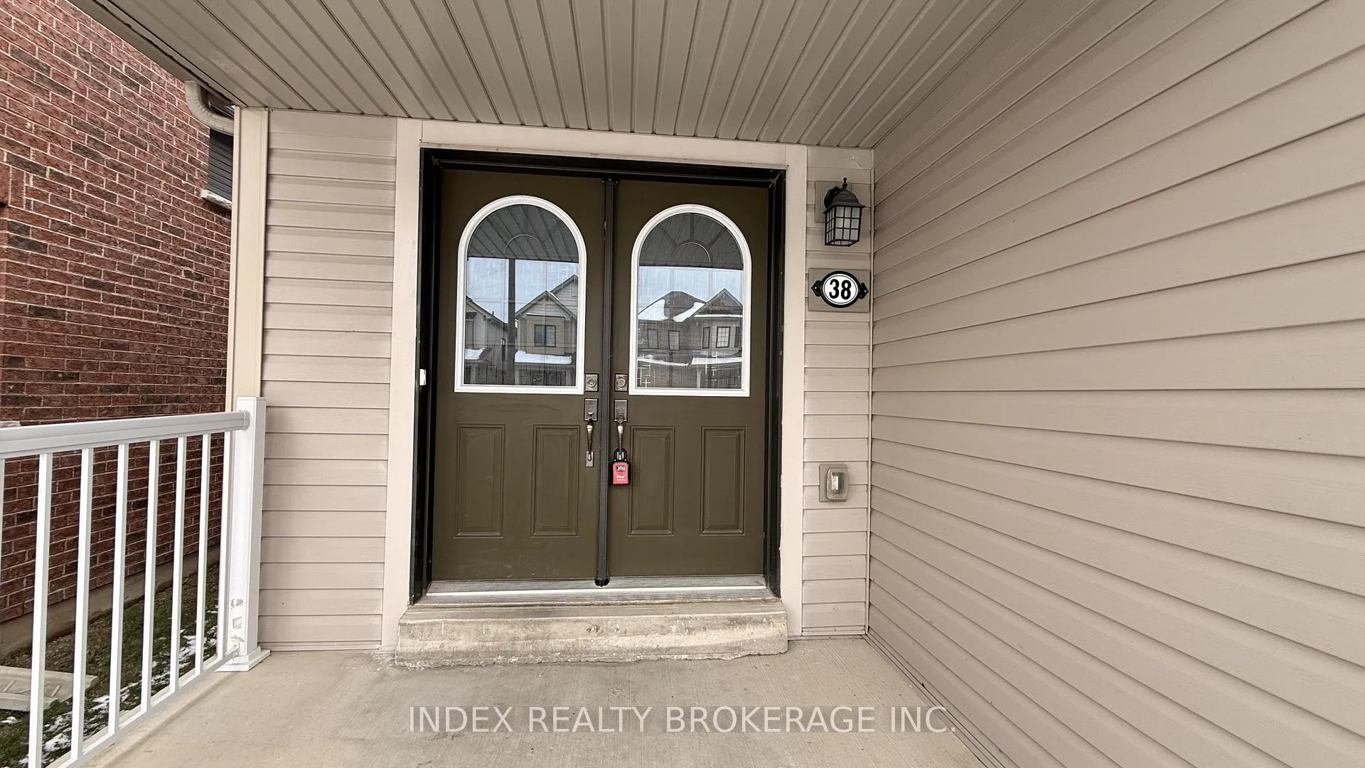 Photo 4 of 38 Patterson Drive, Haldimand — HOMEH