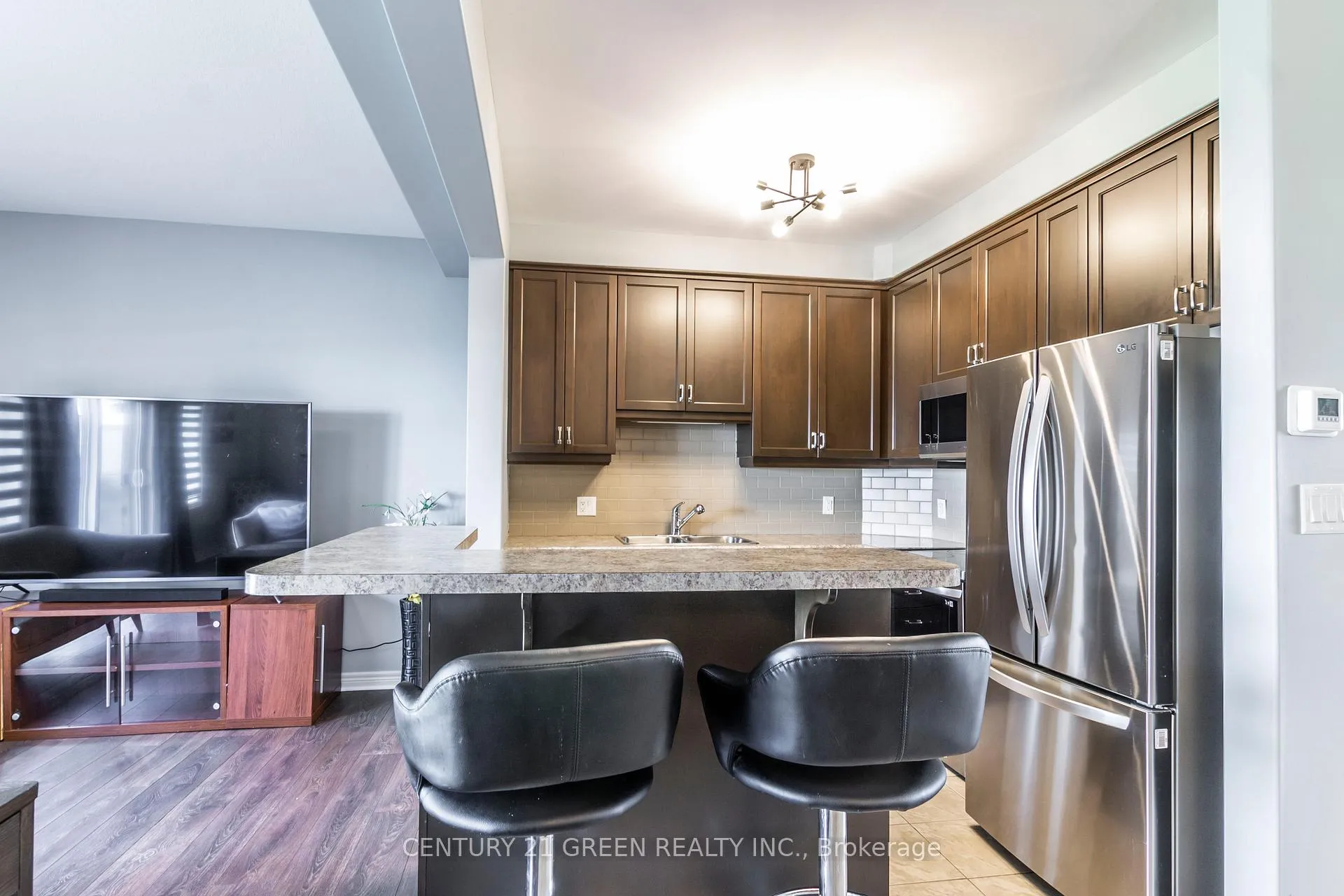 Photo 15 of 93 Sexton Crescent, Hamilton, Ancaster — HOMEH