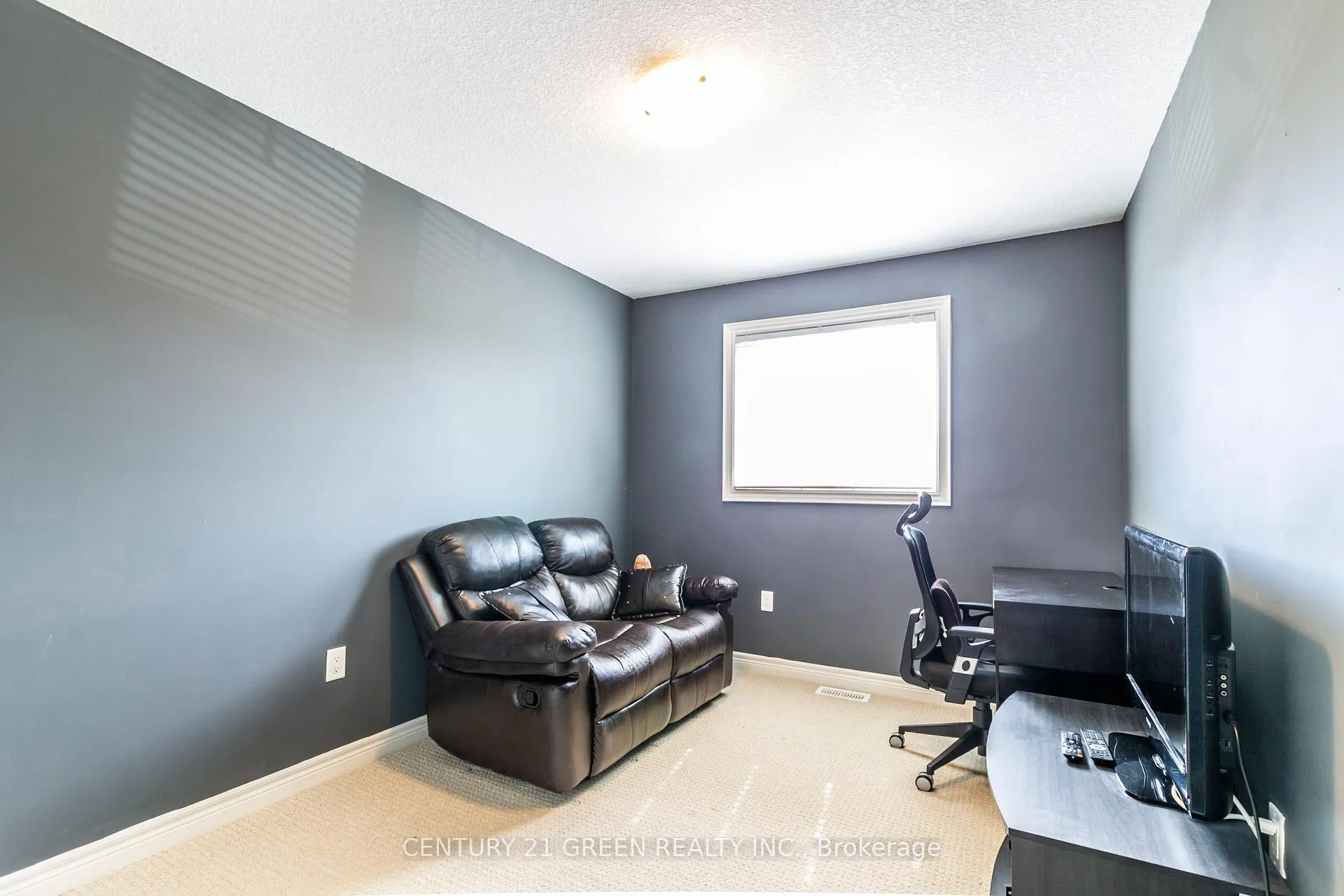 Photo 22 of 93 Sexton Crescent, Hamilton, Ancaster — HOMEH