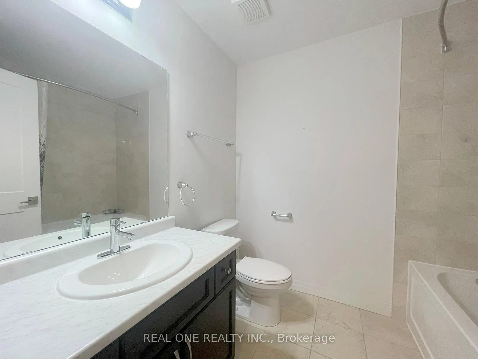 Photo 23 of Unit 87, 30 Times Square Boulevard, Hamilton, Stoney Creek Mountain — HOMEH