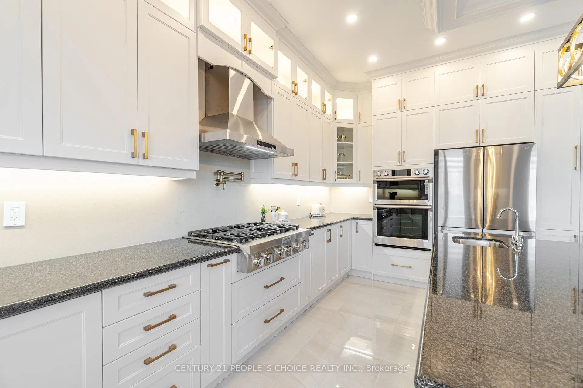 Photo 21 of Unit Main, 57 Pond View Gate, Hamilton, Waterdown — HOMEH