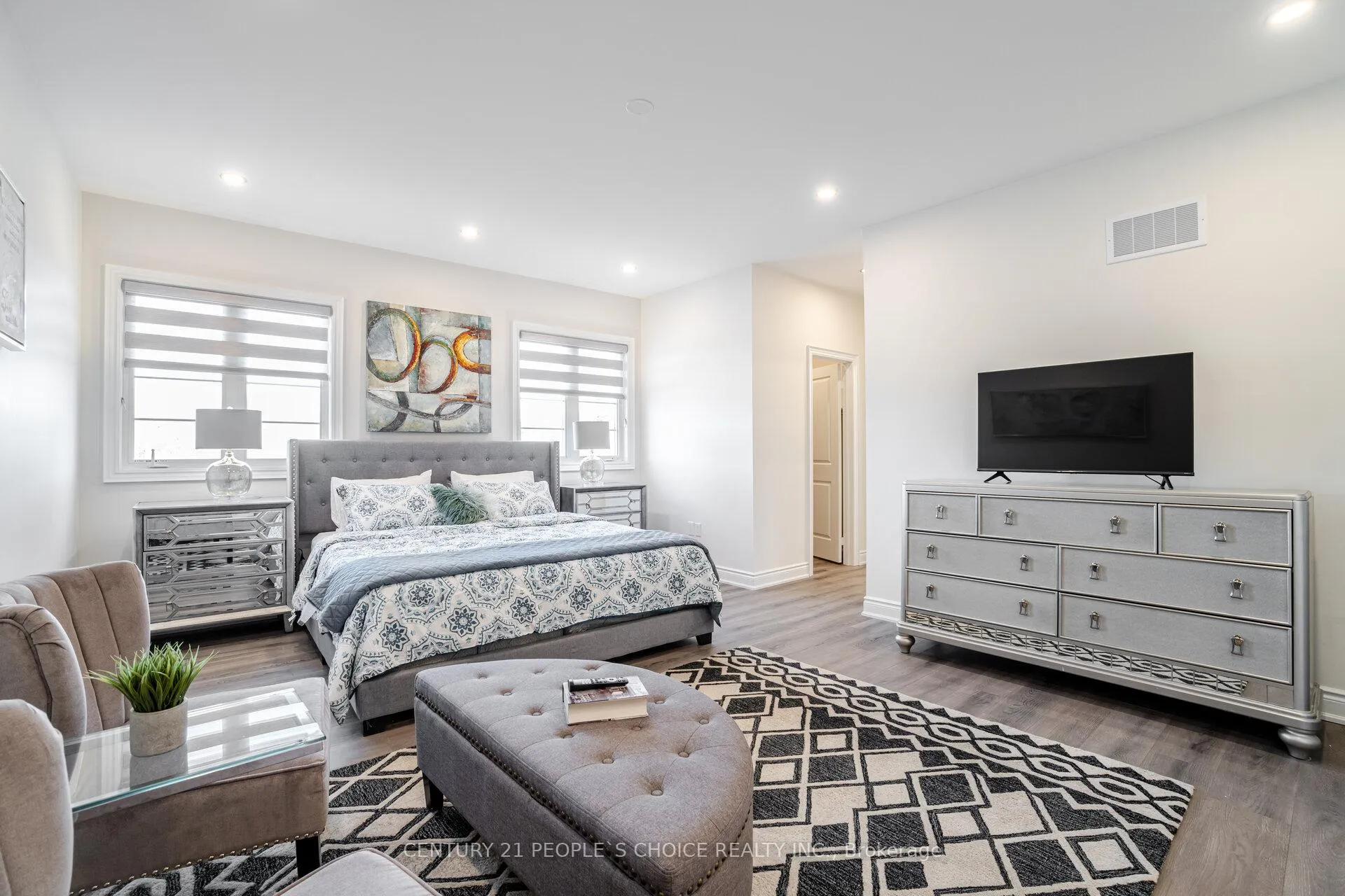 Photo 27 of Unit Main, 57 Pond View Gate, Hamilton, Waterdown — HOMEH