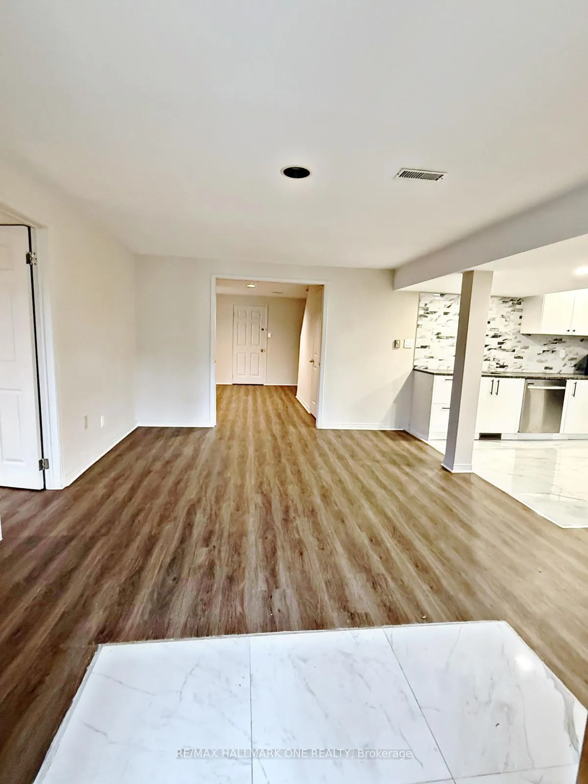 Photo 6 of 184 Timpson Drive, Aurora, Aurora Highlands — HOMEH