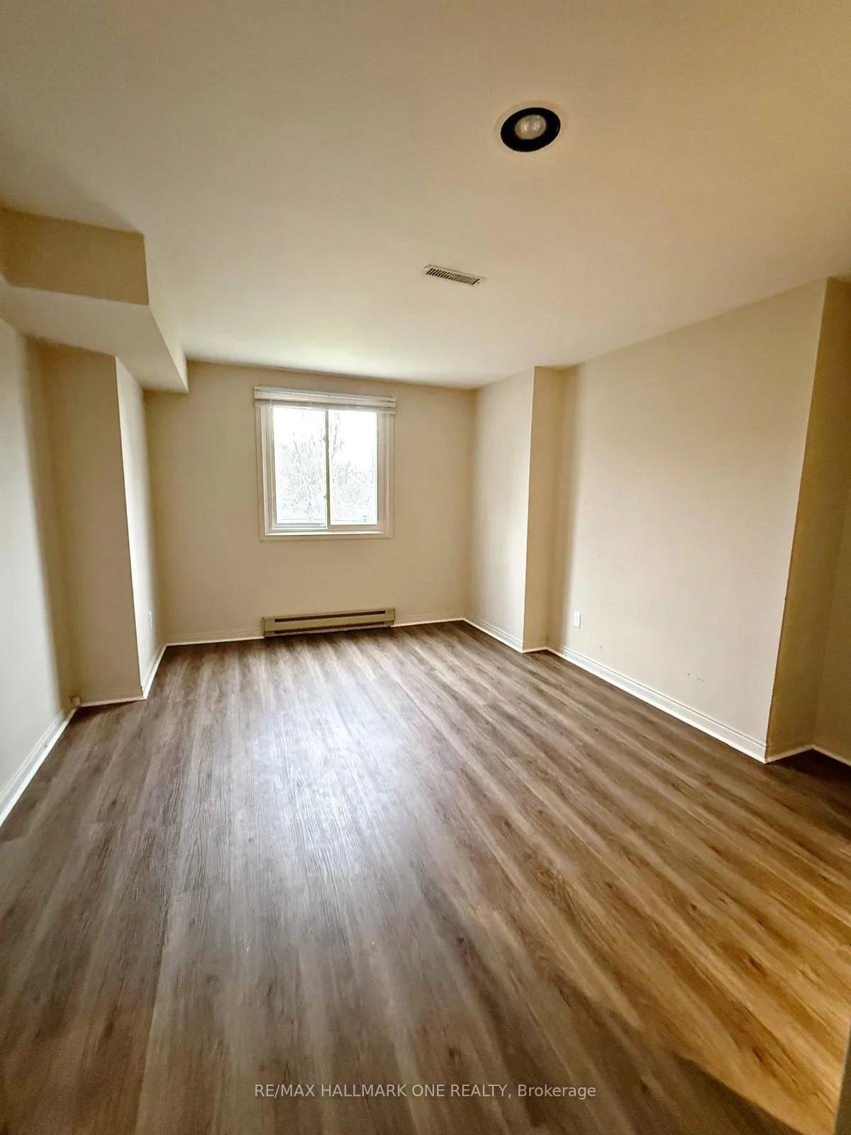 Photo 10 of 184 Timpson Drive, Aurora, Aurora Highlands — HOMEH