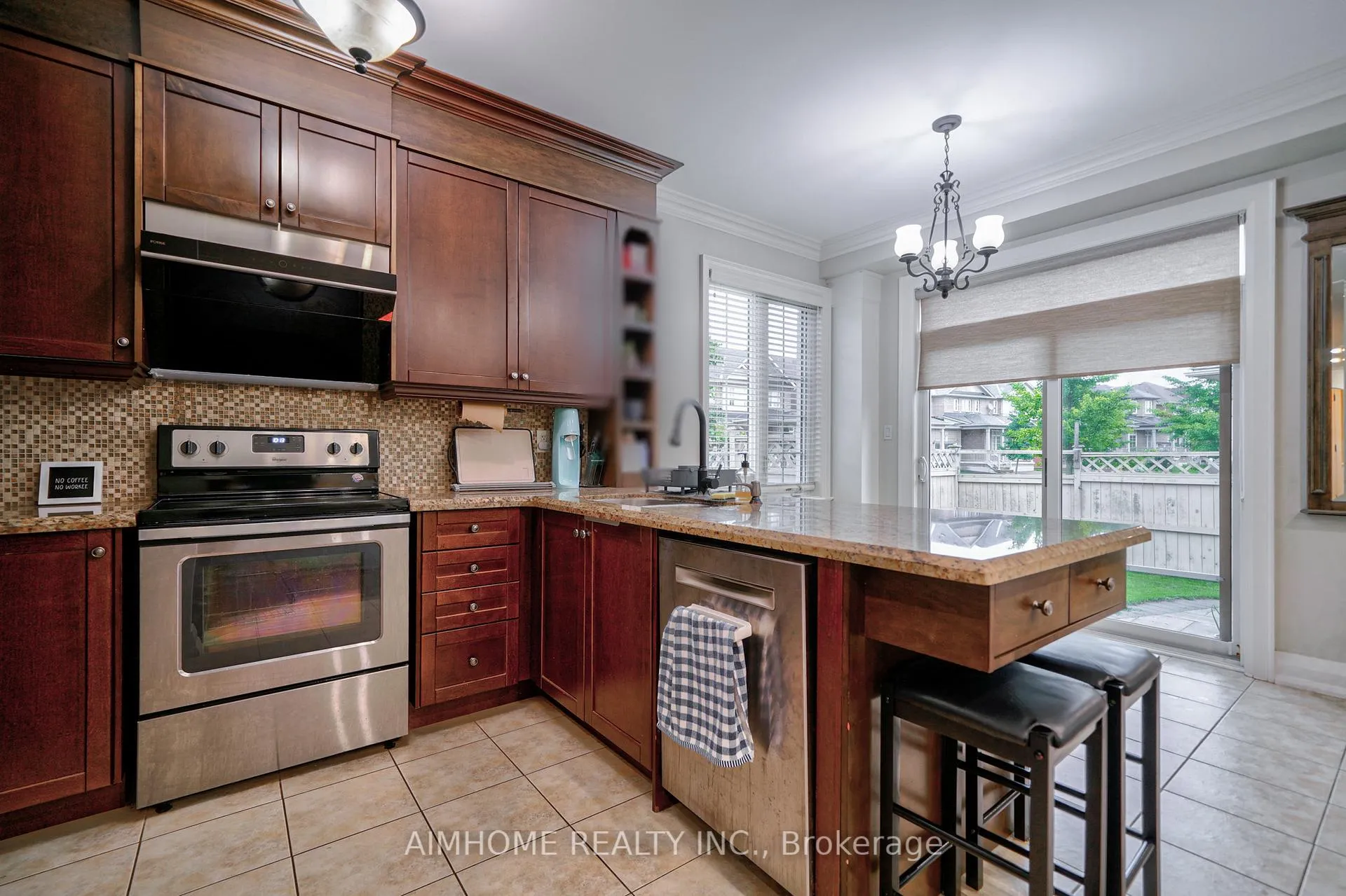 Photo 13 of 45 Darren Hill Trail, Markham, Greensborough — HOMEH