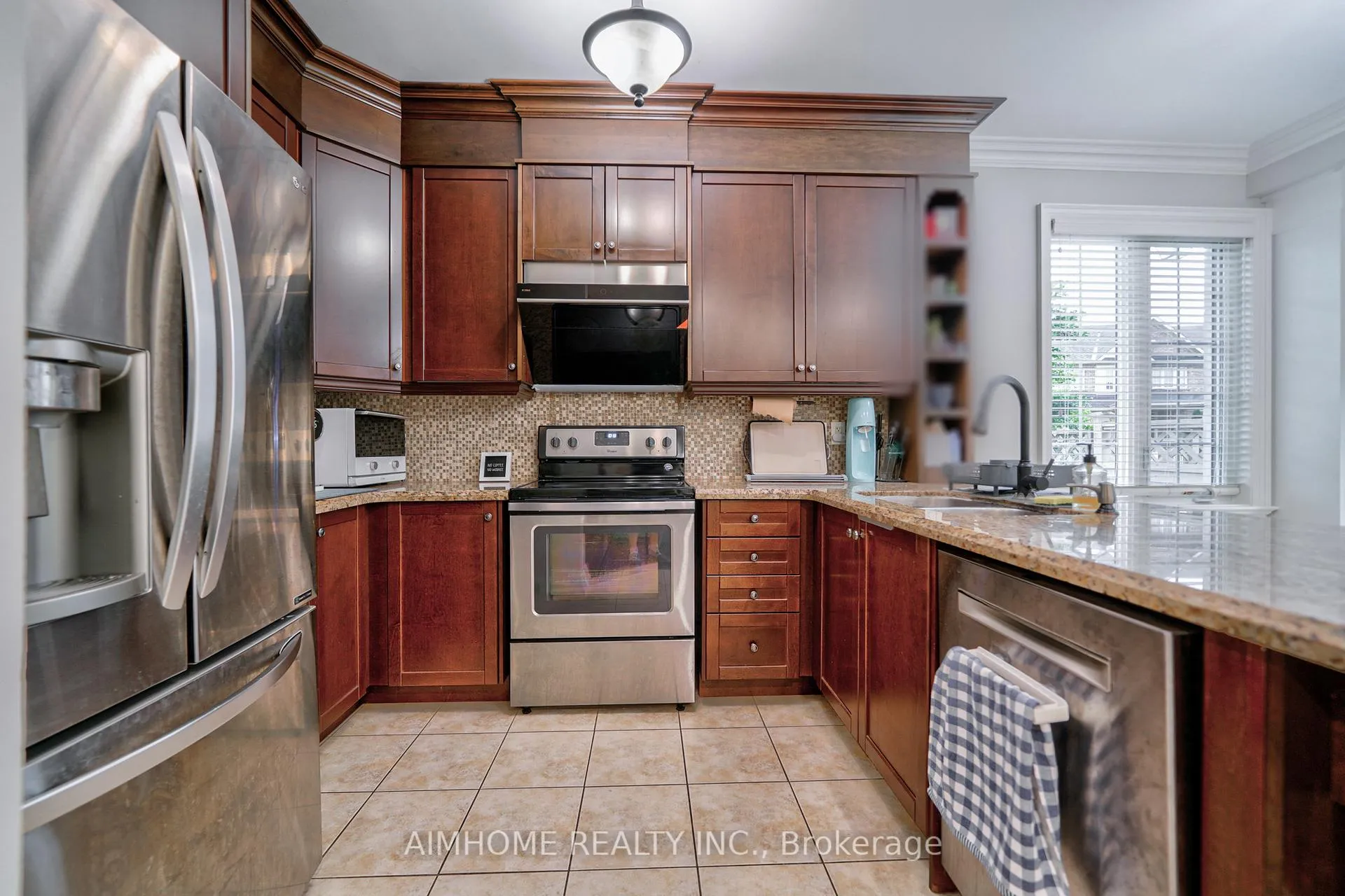 Photo 14 of 45 Darren Hill Trail, Markham, Greensborough — HOMEH