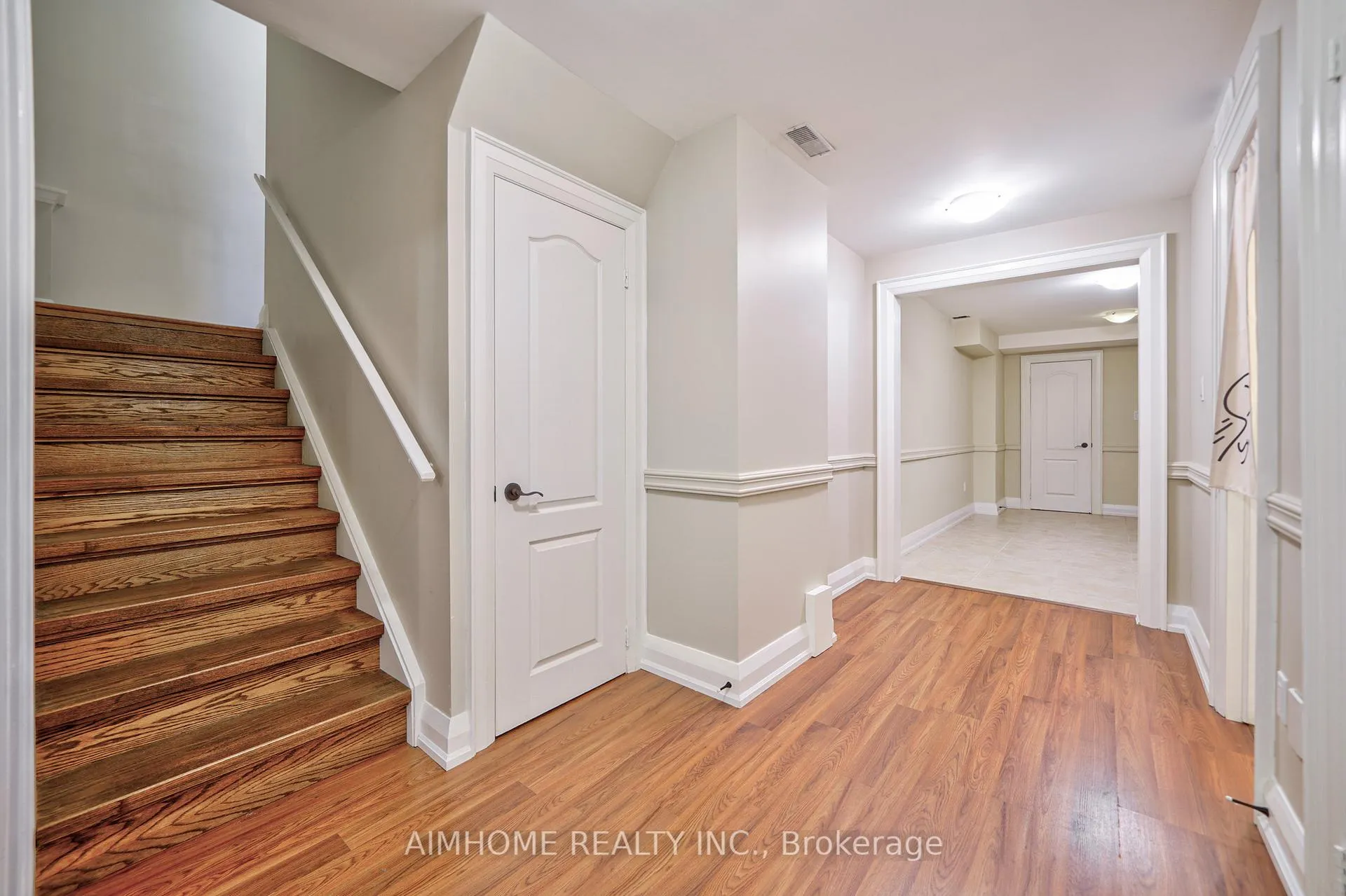 Photo 16 of 45 Darren Hill Trail, Markham, Greensborough — HOMEH