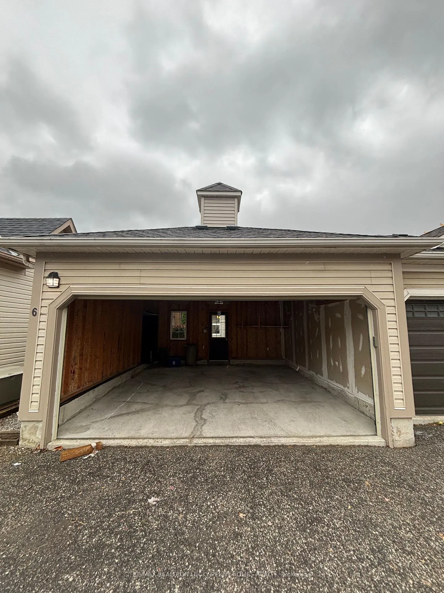 Photo 4 of 6 Christian ReesorPark Avenue, Markham, Cornell — HOMEH