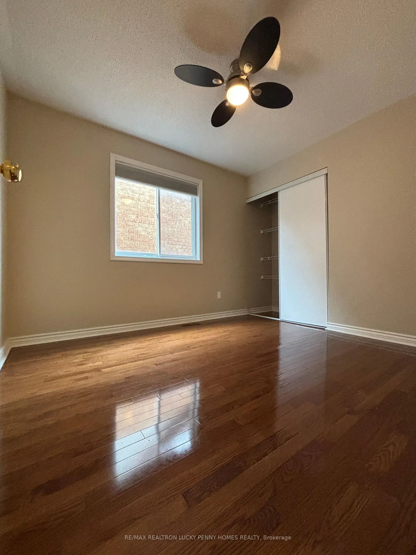 Photo 13 of 6 Christian ReesorPark Avenue, Markham, Cornell — HOMEH