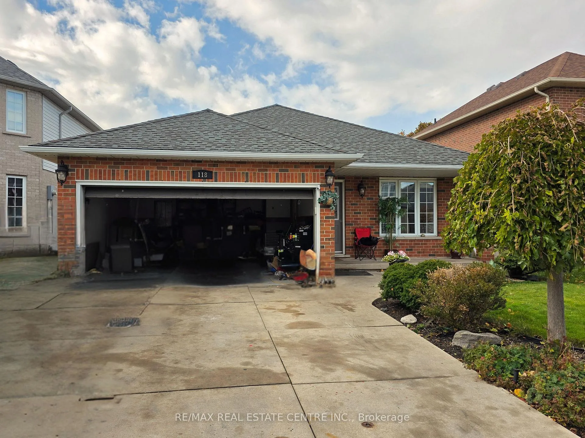 Photo 3 of 118 Fano Drive, Hamilton, Butler — HOMEH