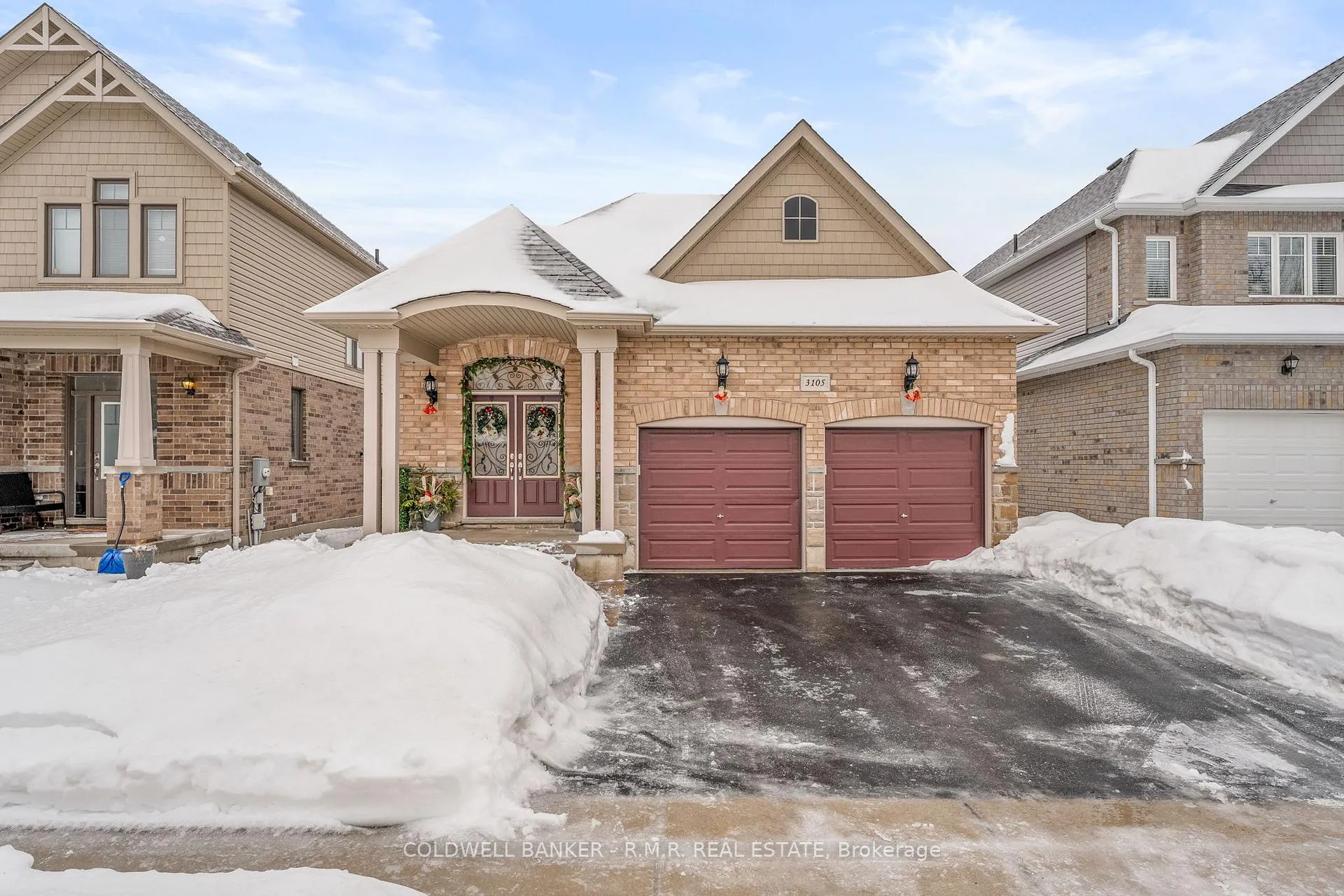 Front of 3105 Monarch Drive E