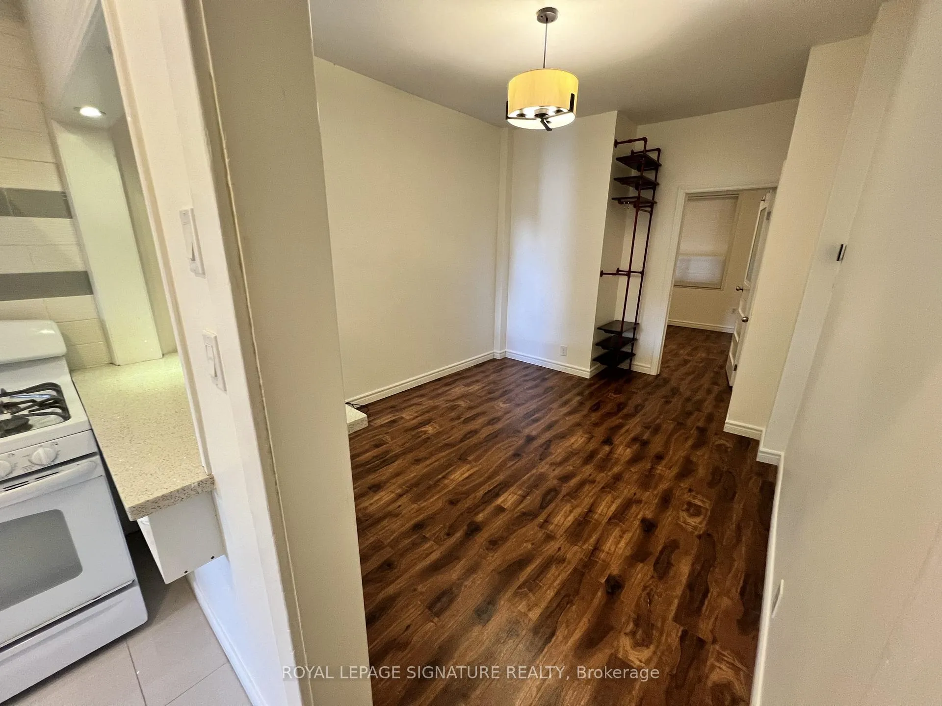 Photo 8 of Unit Main, 800 Pape Avenue, Toronto, Playter Estates-Danforth — HOMEH