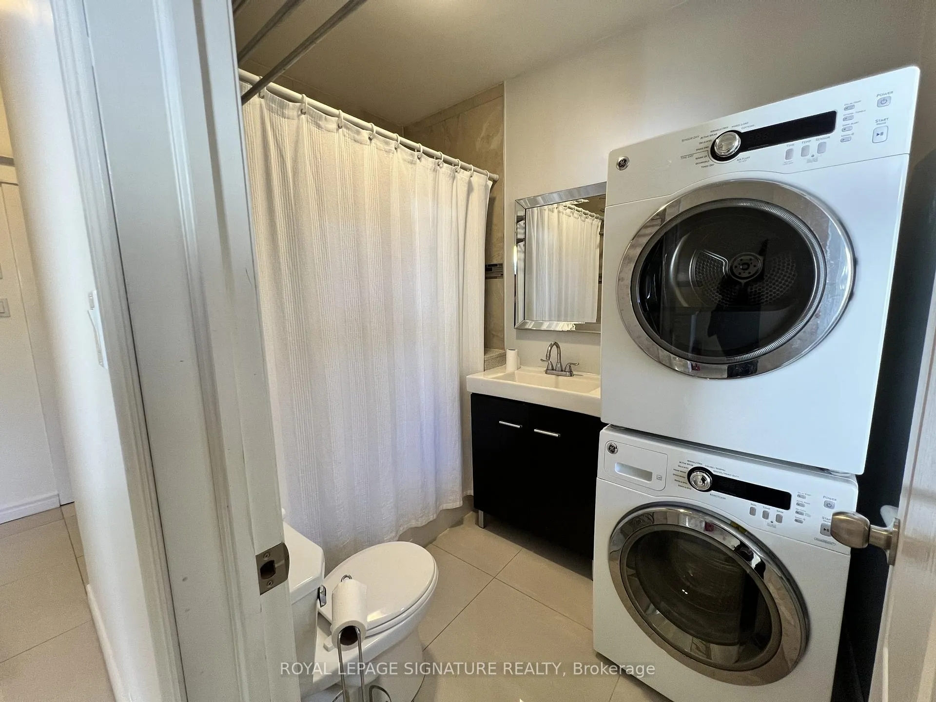 Photo 13 of Unit Main, 800 Pape Avenue, Toronto, Playter Estates-Danforth — HOMEH