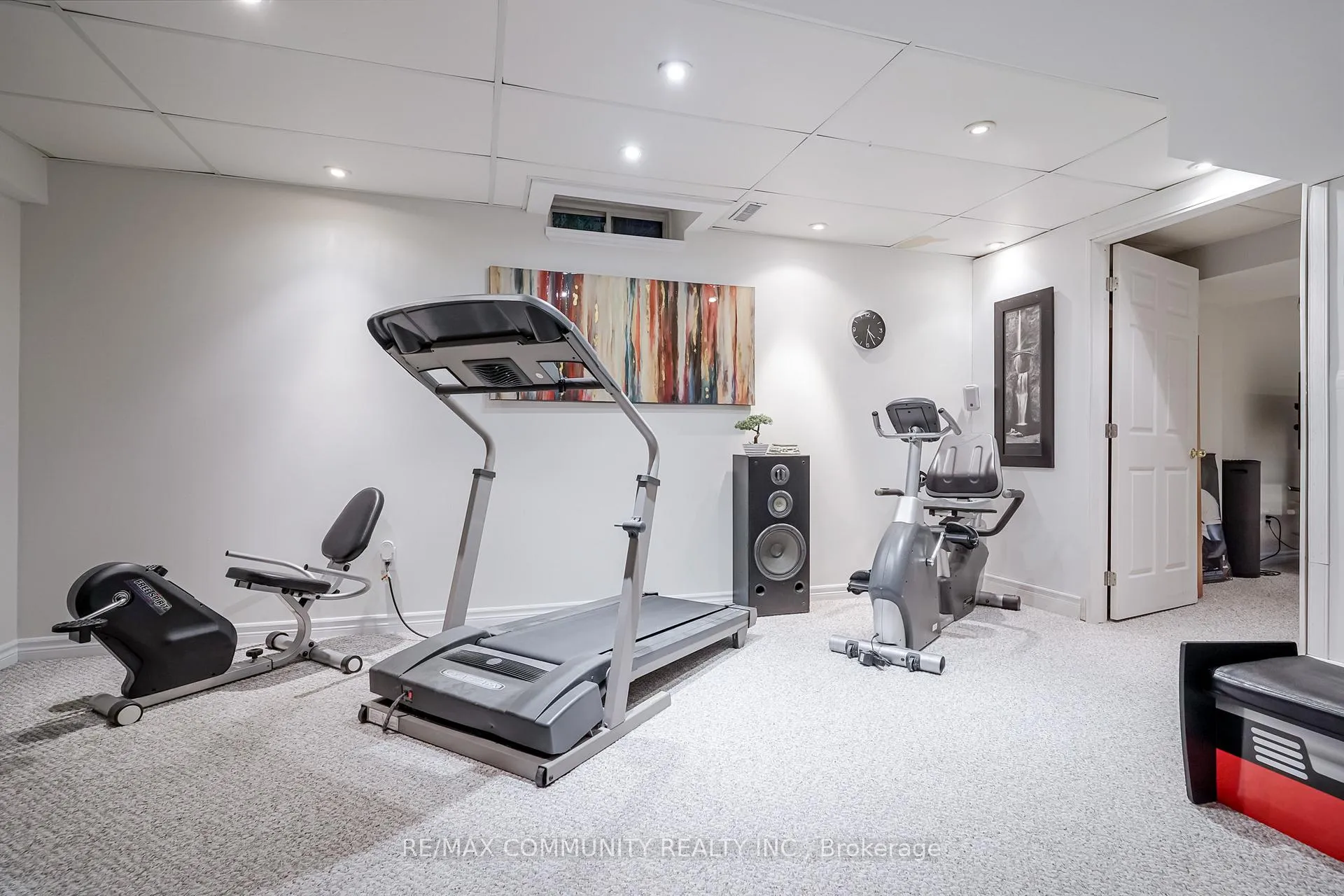 Photo 45 of 4 Edgerton Drive N, Clarington, Bowmanville — HOMEH