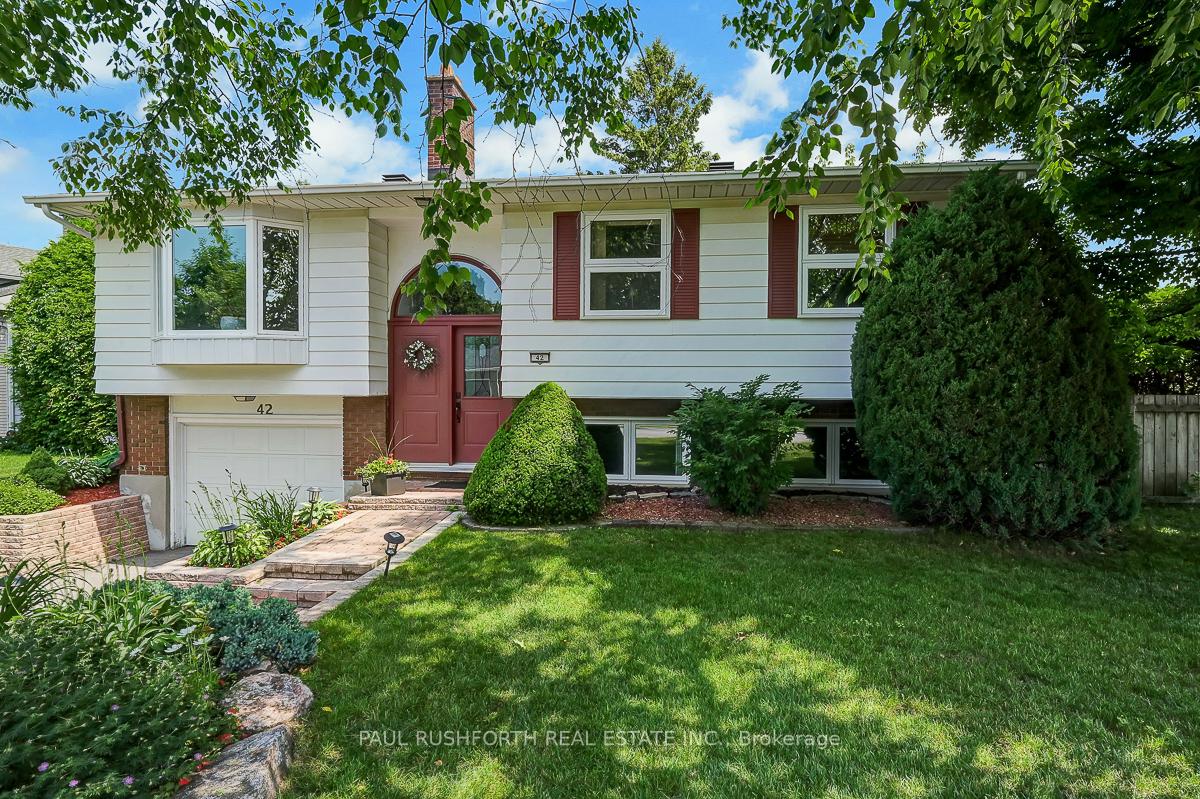 Photo 2 of 42 Ettrick Crescent, Ottawa, Barrhaven - Pheasant Run — HOMEH