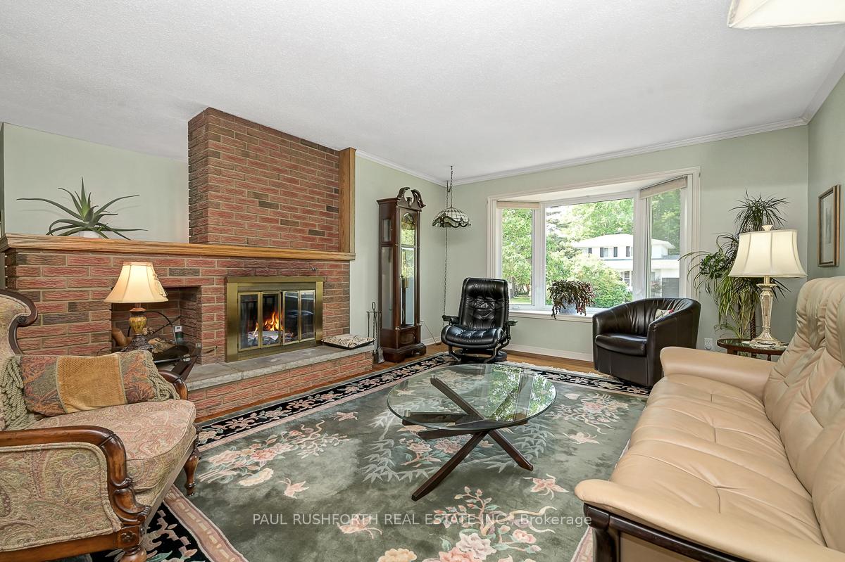 Photo 4 of 42 Ettrick Crescent, Ottawa, Barrhaven - Pheasant Run — HOMEH