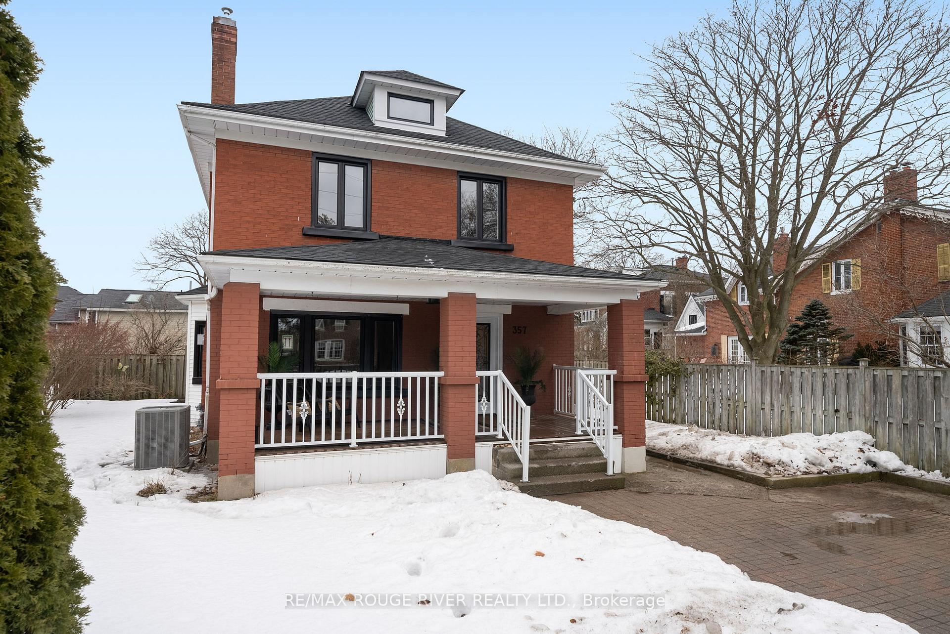 Photo 2 of 357 George Street, Cobourg — HOMEH