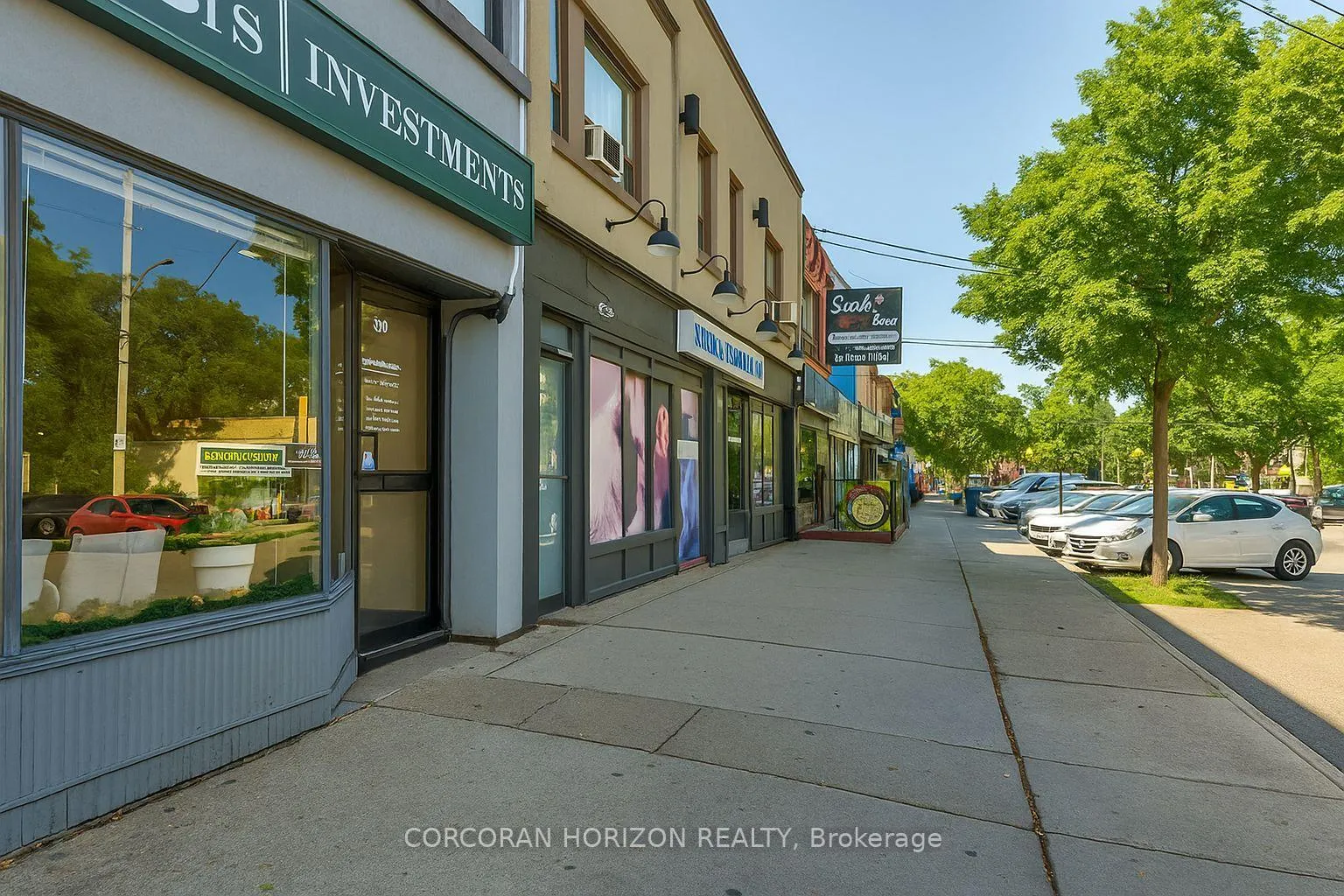 Photo 6 of Unit Upper, 1020 Coxwell Avenue, Toronto, East York — HOMEH