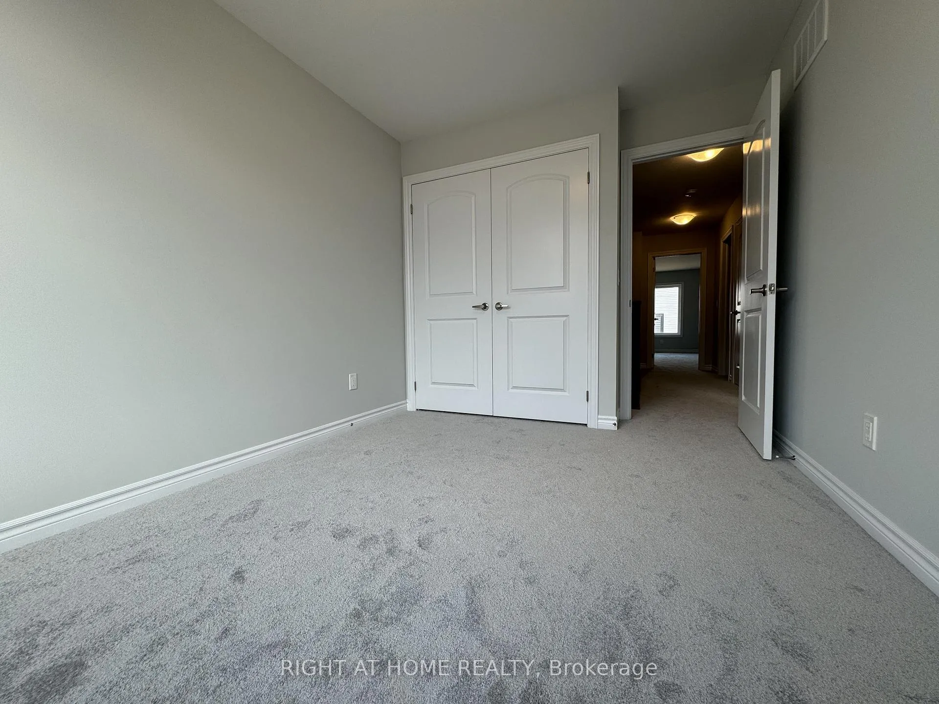 Photo 22 of 1107 Thompson Drive, Oshawa, Kedron — HOMEH