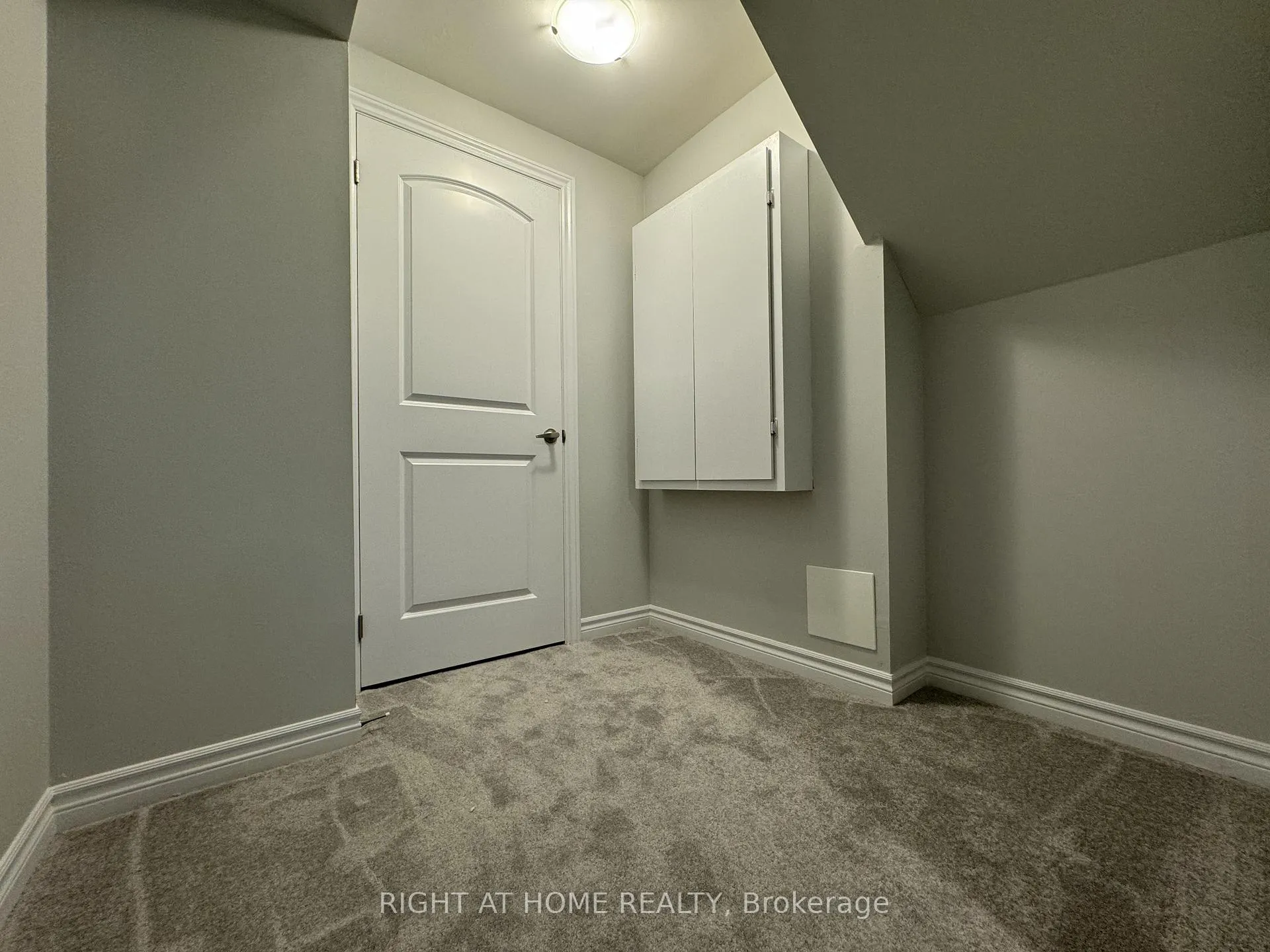 Photo 30 of 1107 Thompson Drive, Oshawa, Kedron — HOMEH