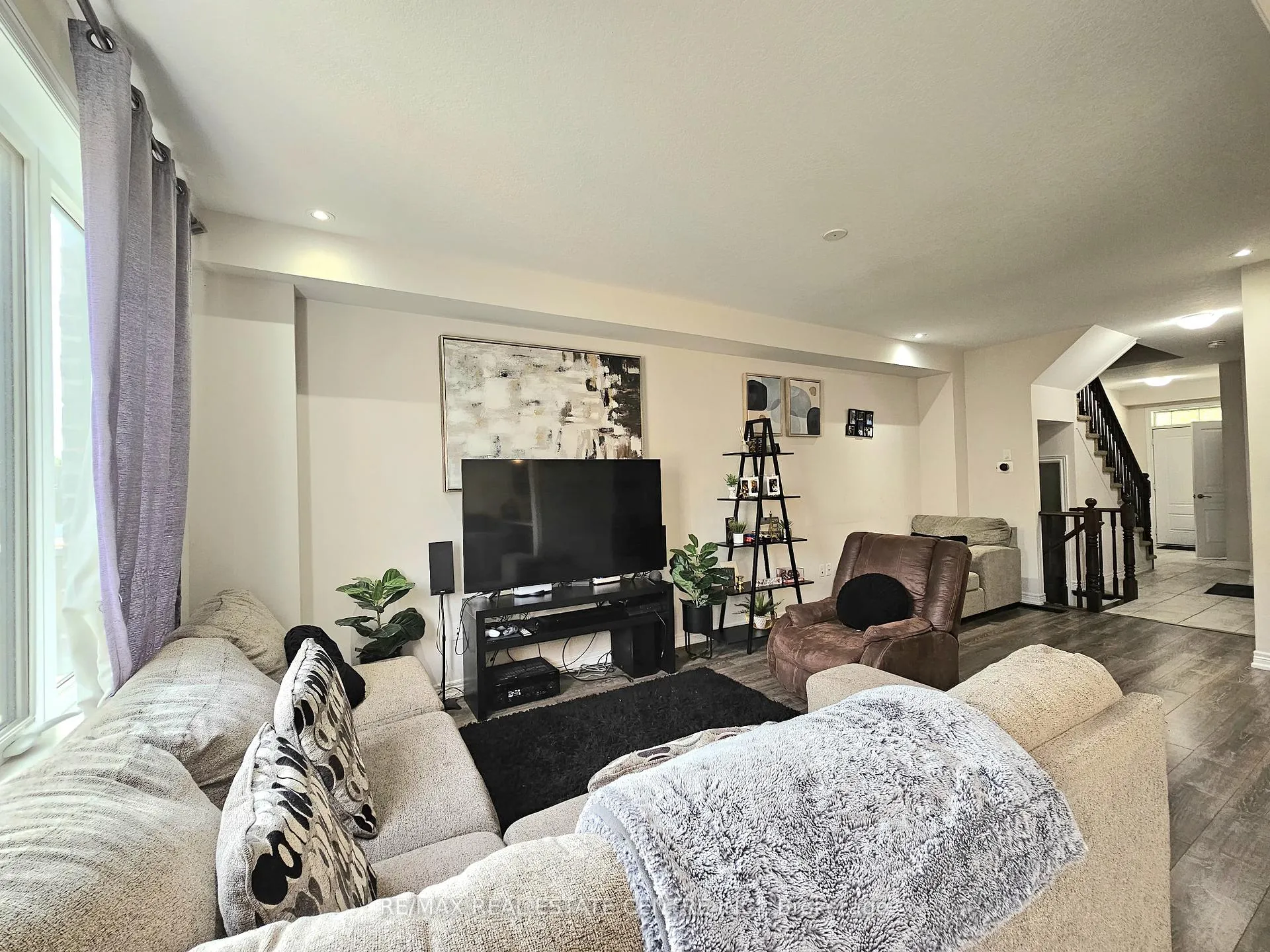 Photo 15 of Unit 75, 1890 Rymal Road E, Hamilton, Hannon — HOMEH